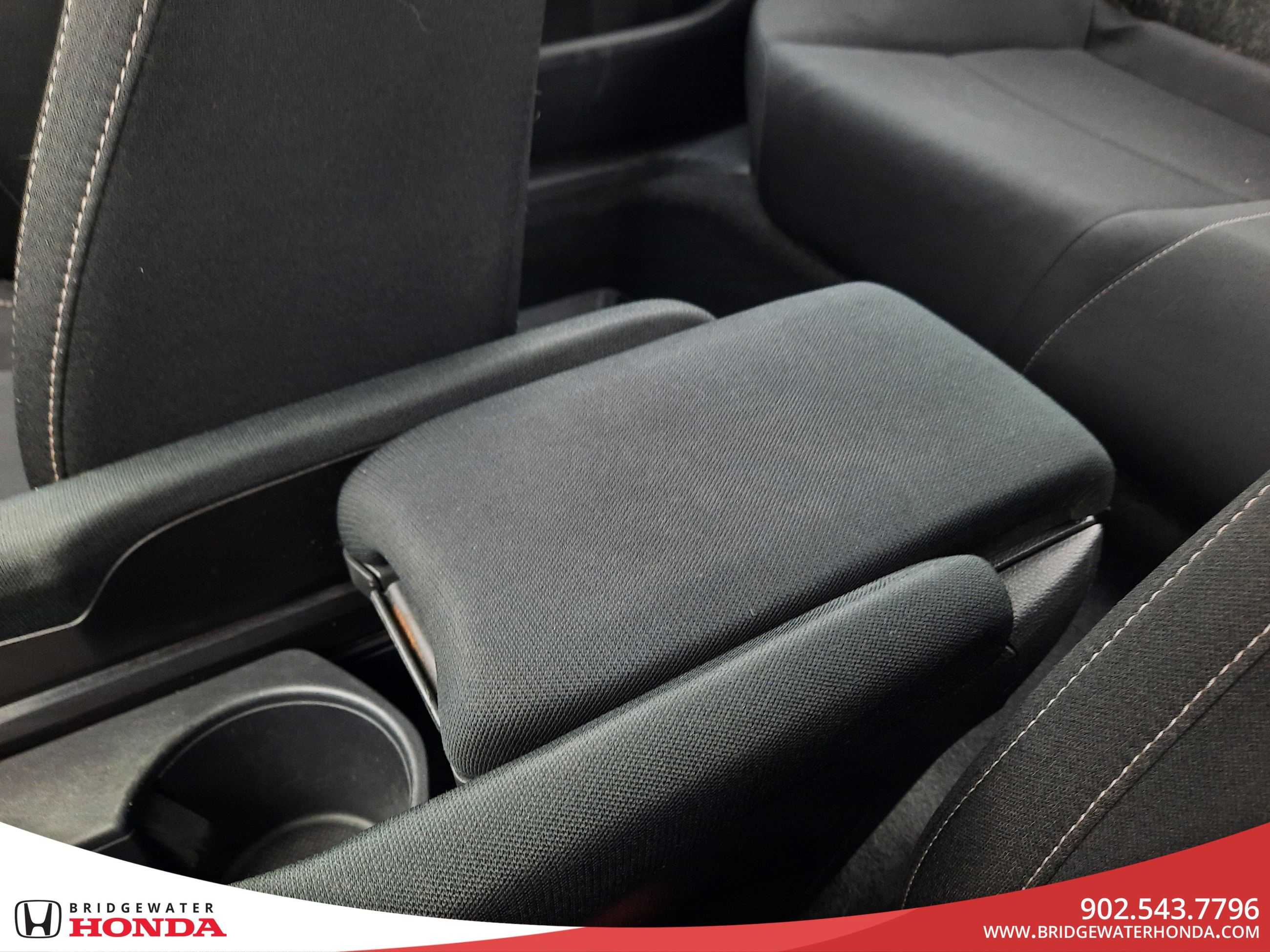 Honda Civic Sedan LX 2019-16