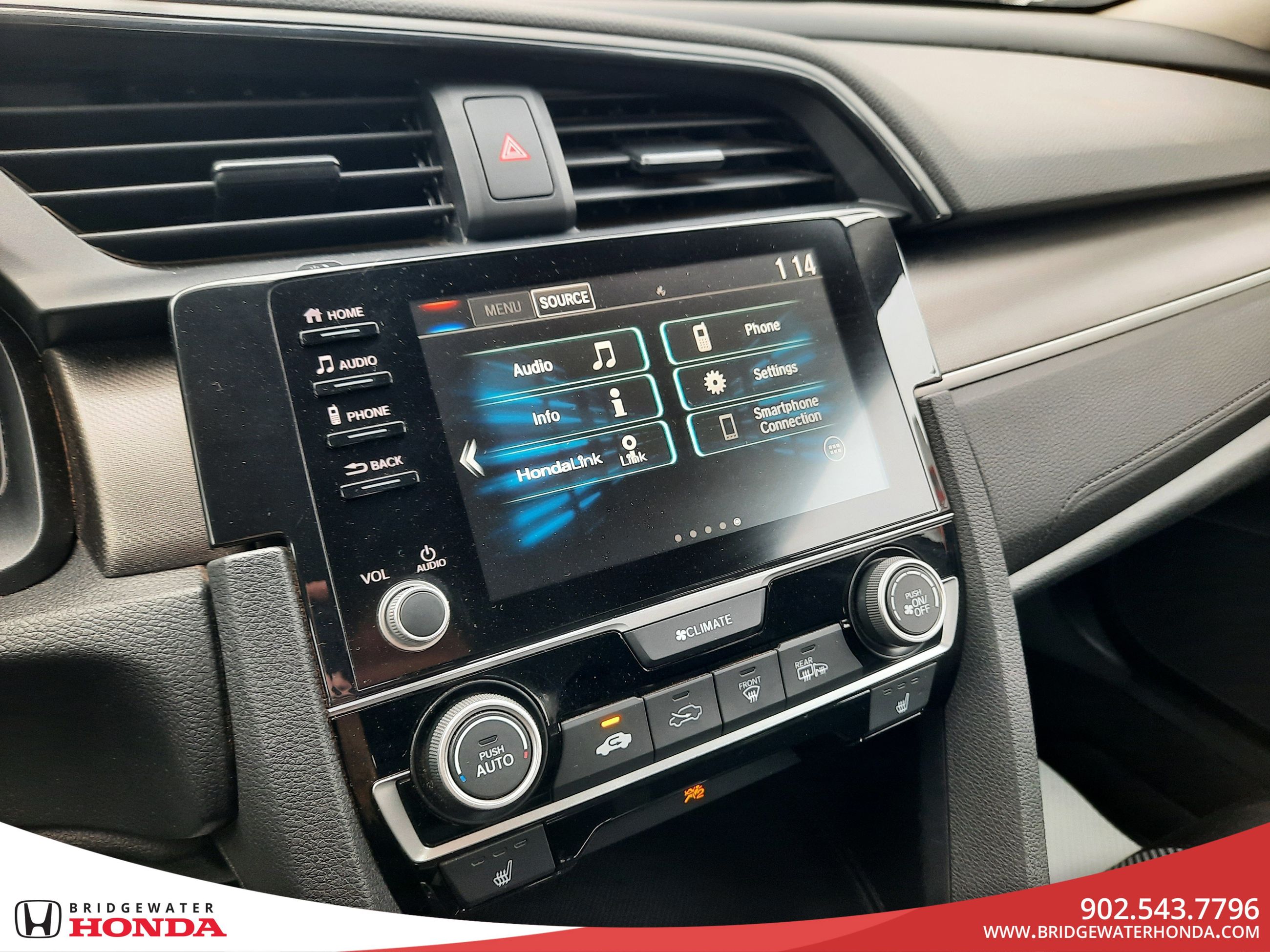 Honda Civic Sedan LX 2019-13