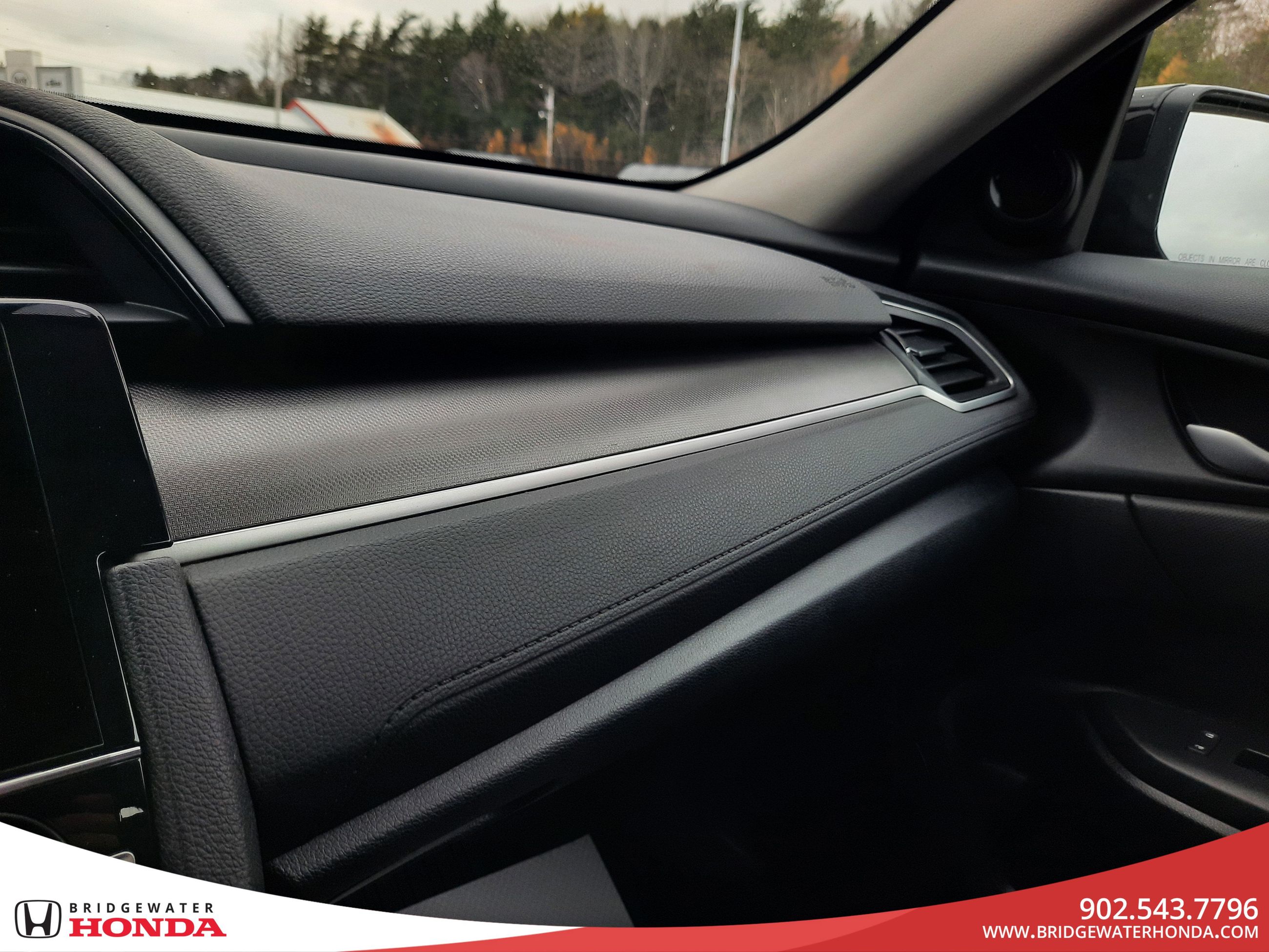 Honda Civic Sedan LX 2019-17