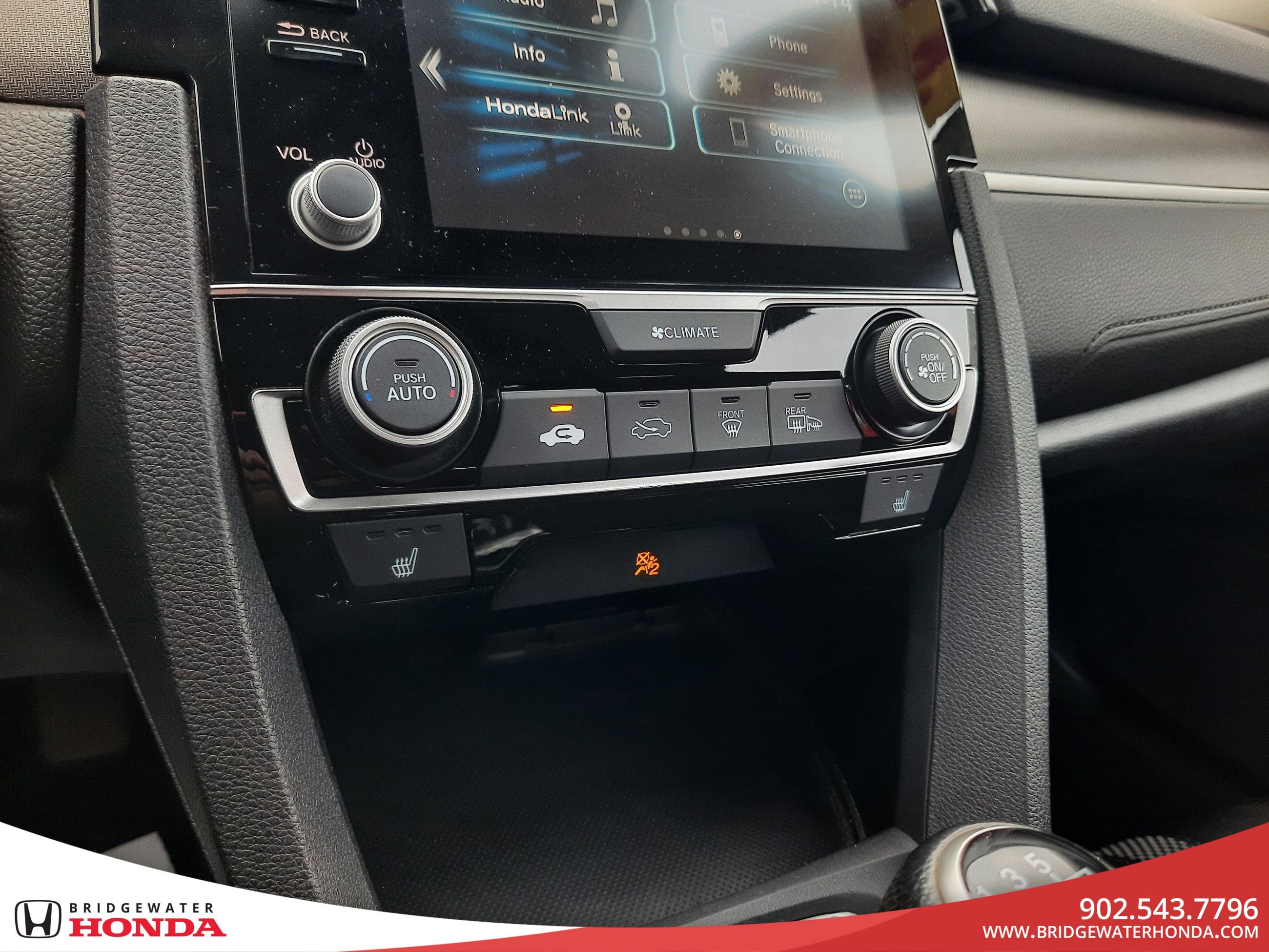 Honda Civic Sedan LX 2019-14