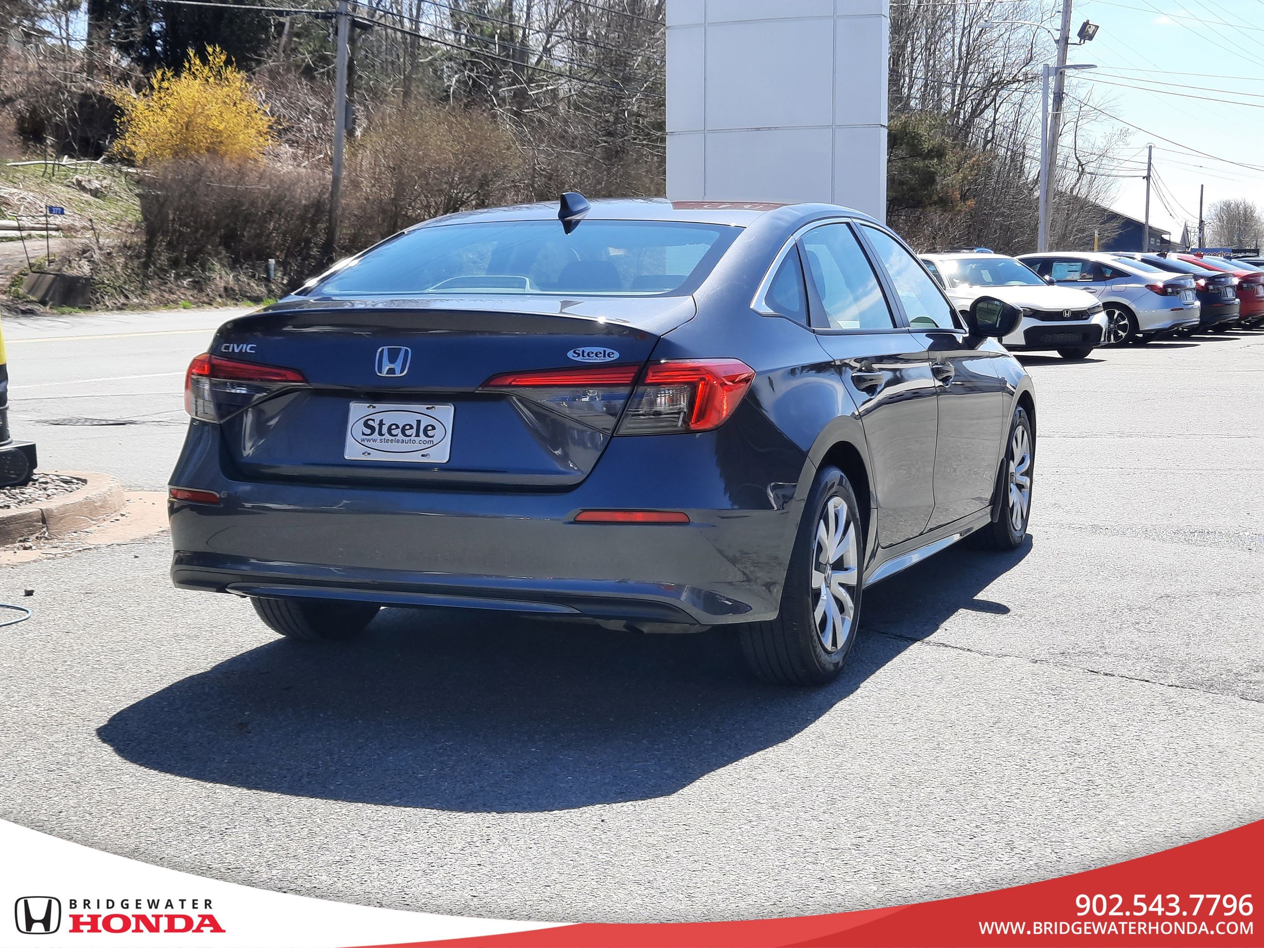 2022 Honda Civic Sedan LX-5