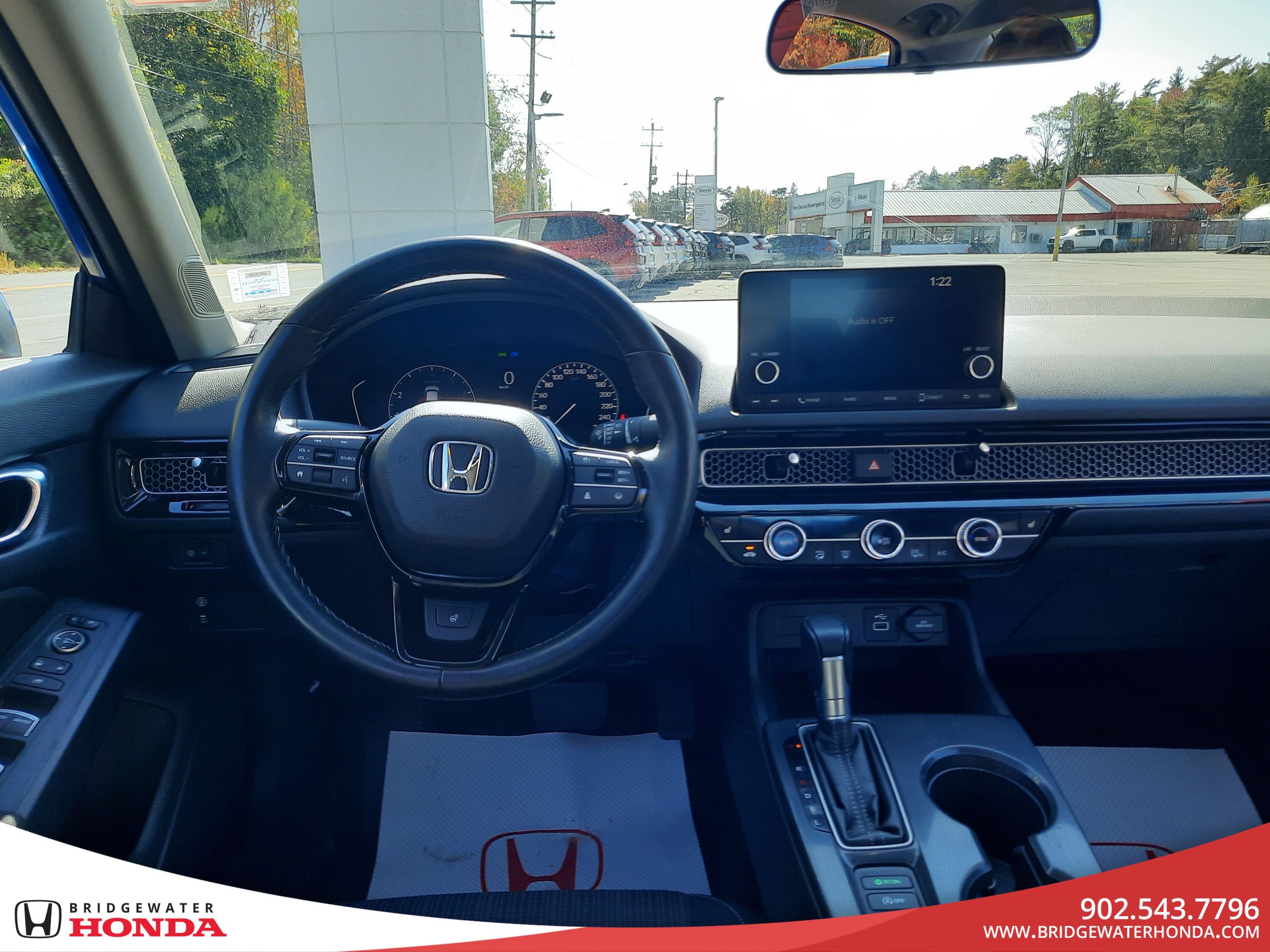 Honda Civic Sedan EX 2022-27