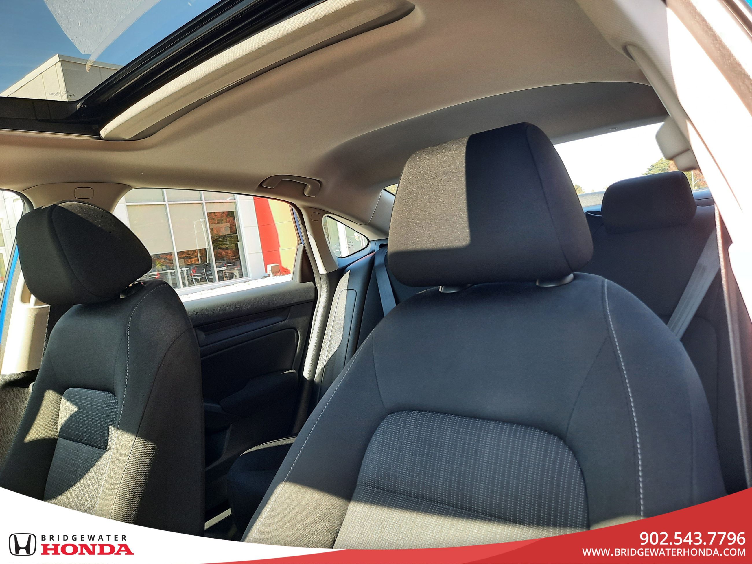 2022 Honda Civic Sedan EX-2