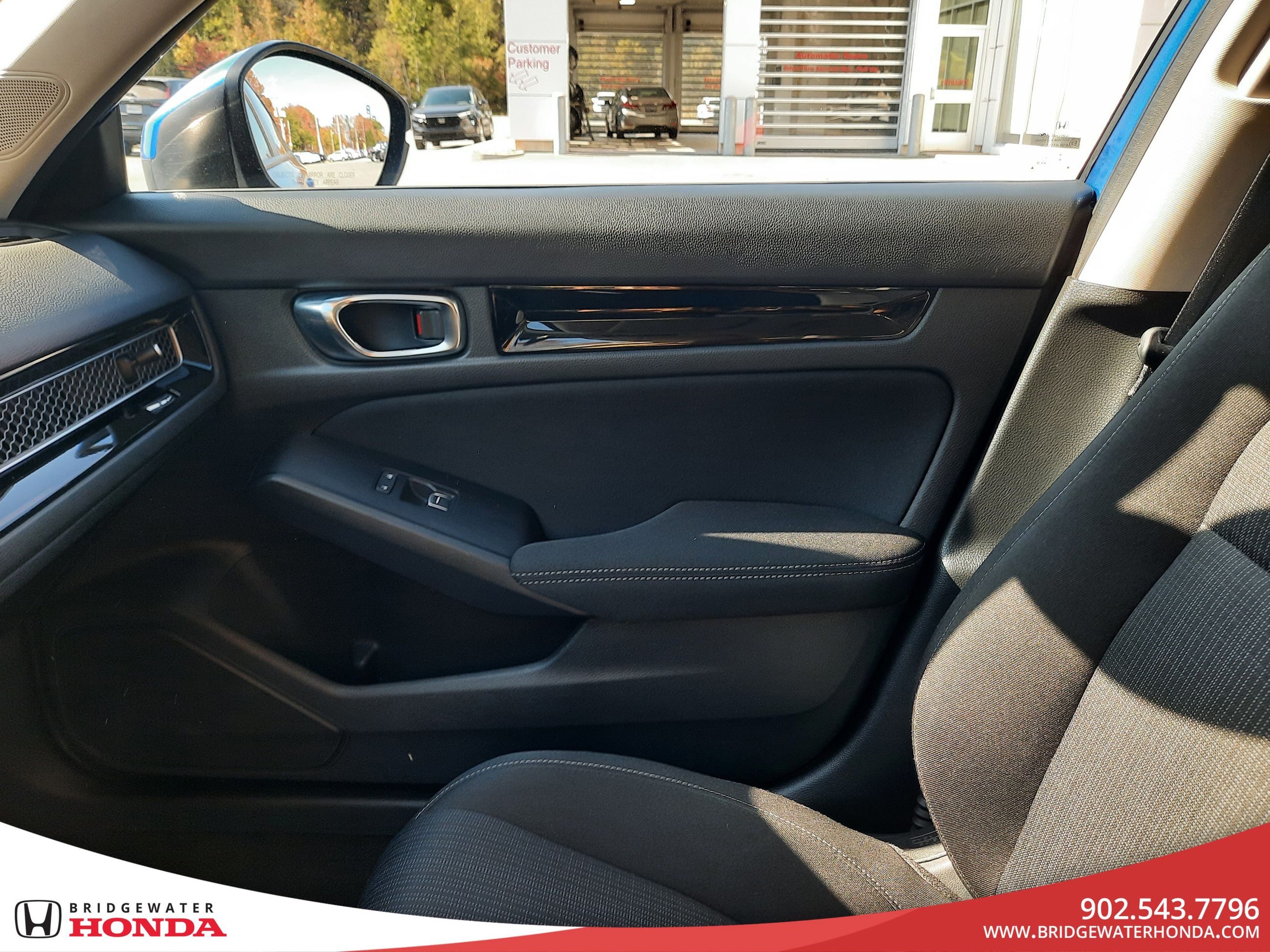 2022 Honda Civic Sedan EX-21