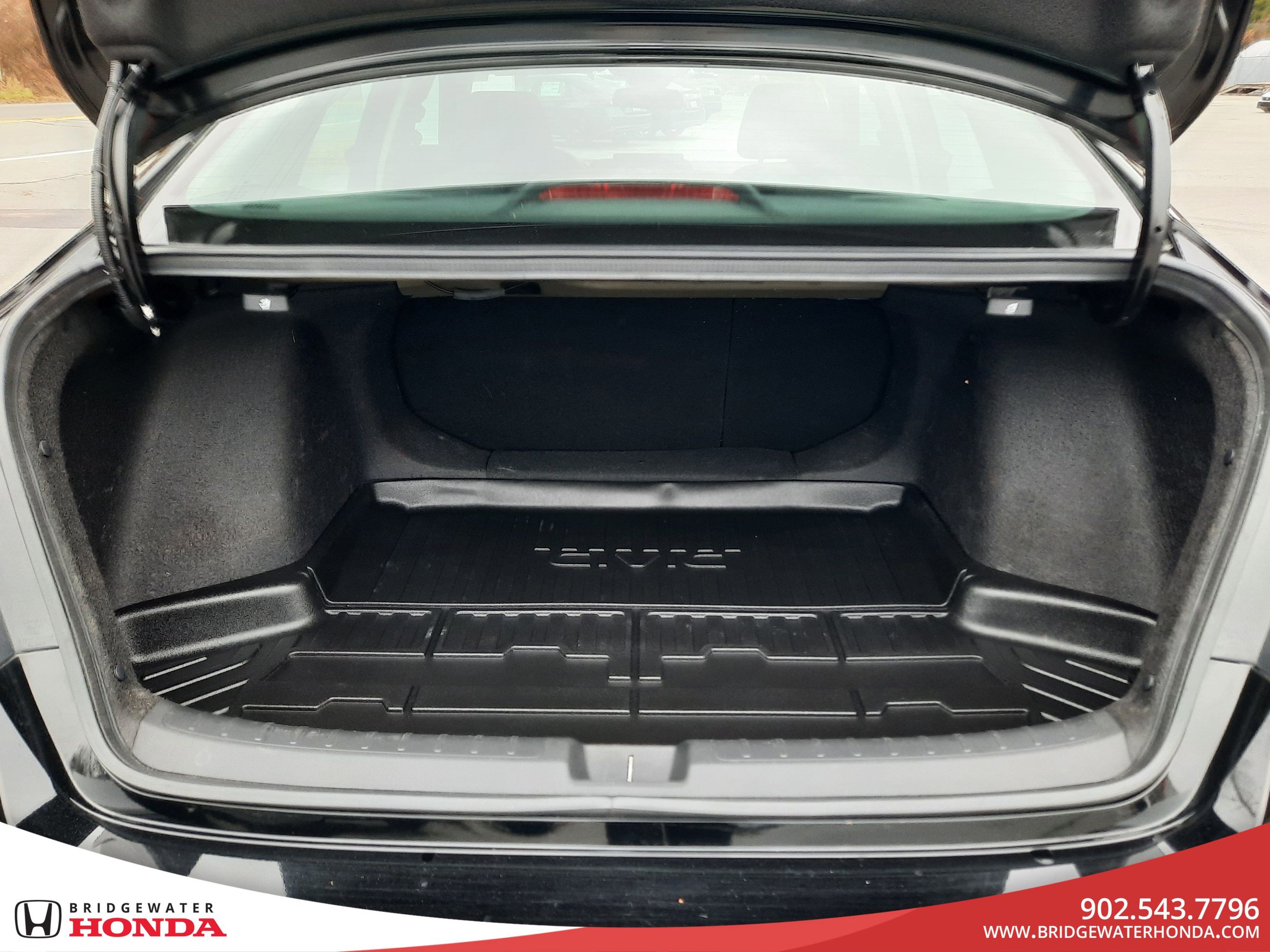 2022 Honda Civic Sedan LX-7