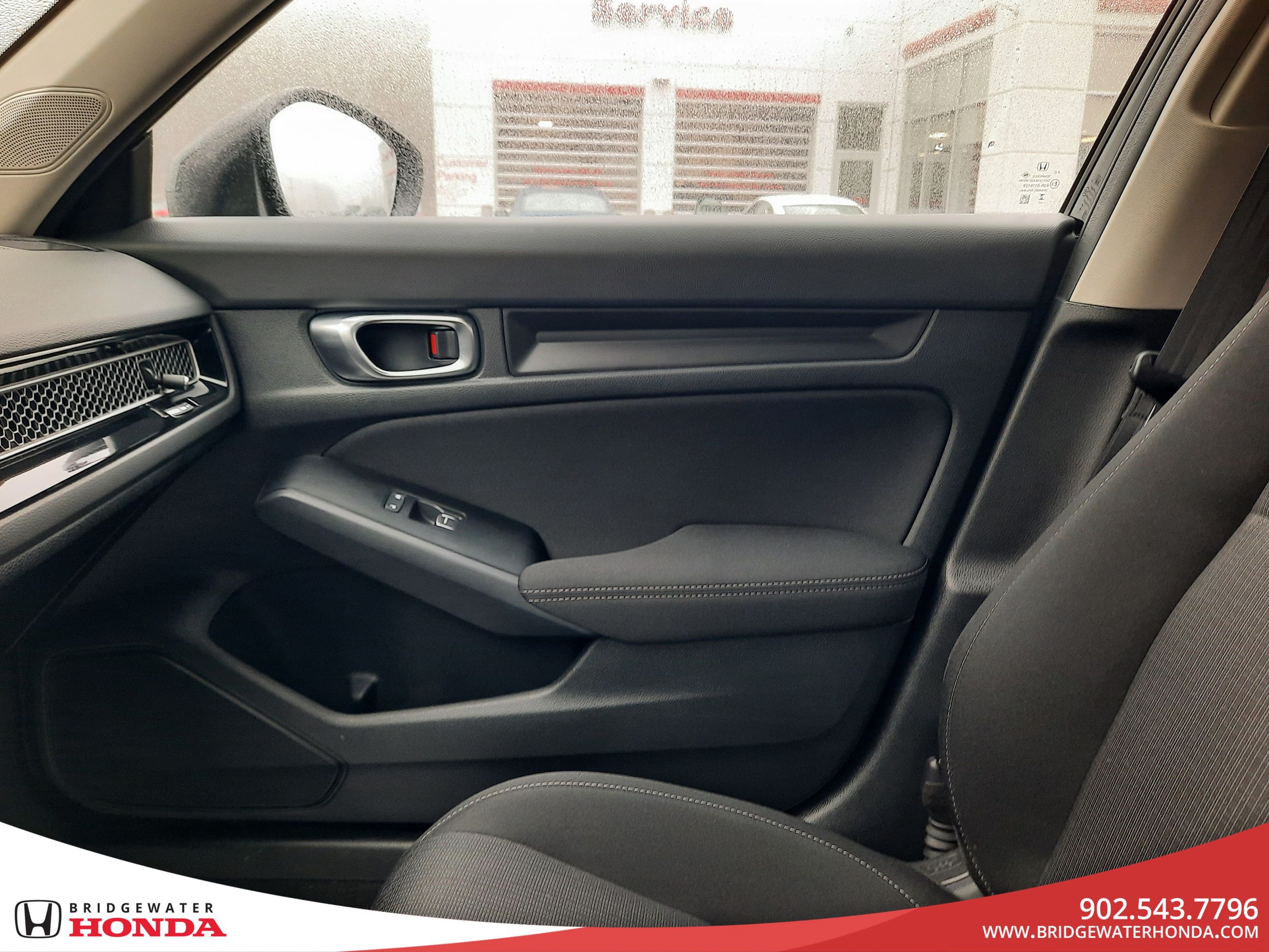 Honda Civic Sedan LX 2023-21