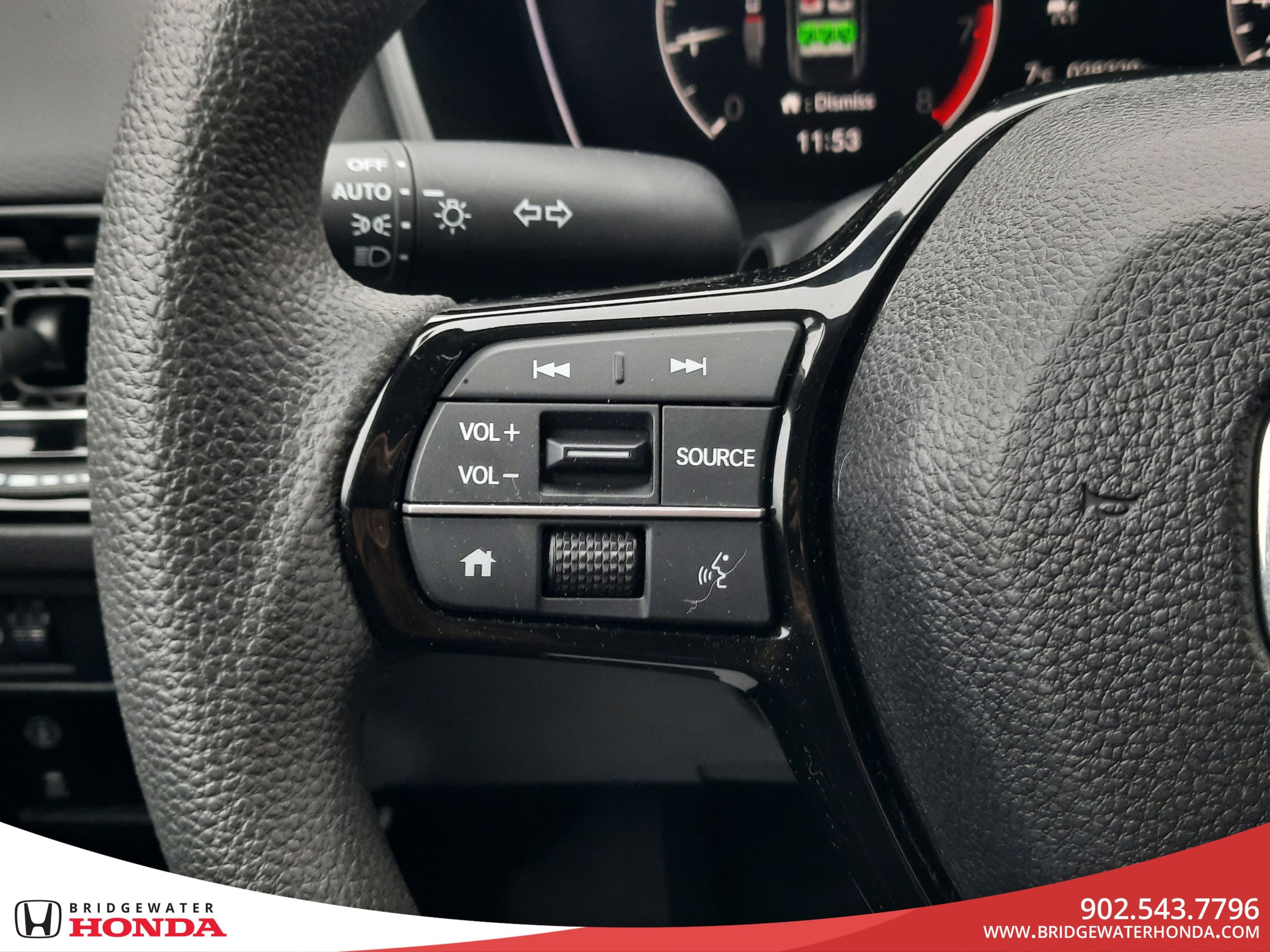 Honda Civic Sedan LX 2023-10