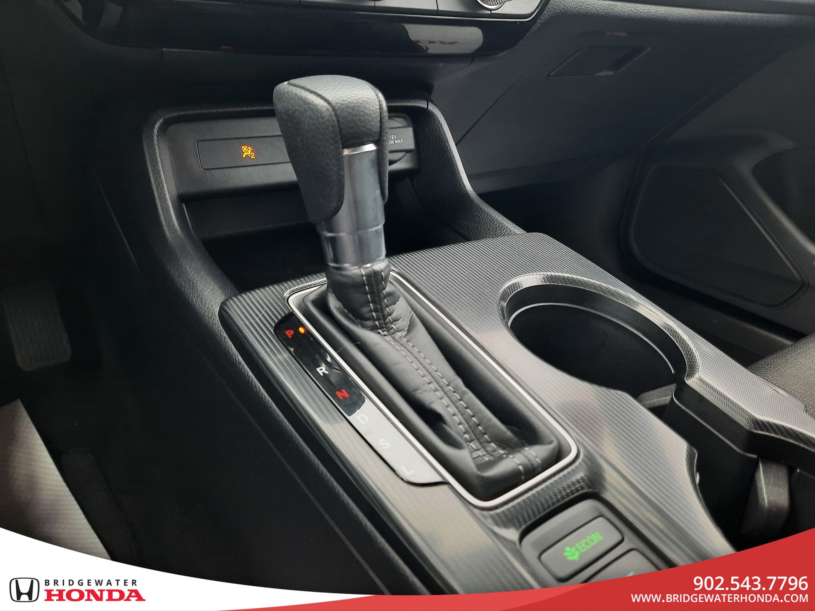 Honda Civic Sedan LX 2023-17