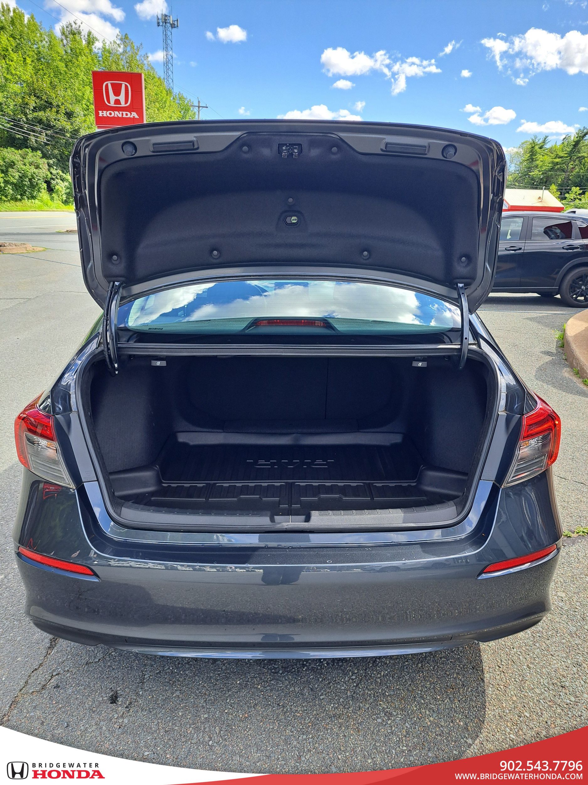 2023 Honda Civic Sedan LX-B-9