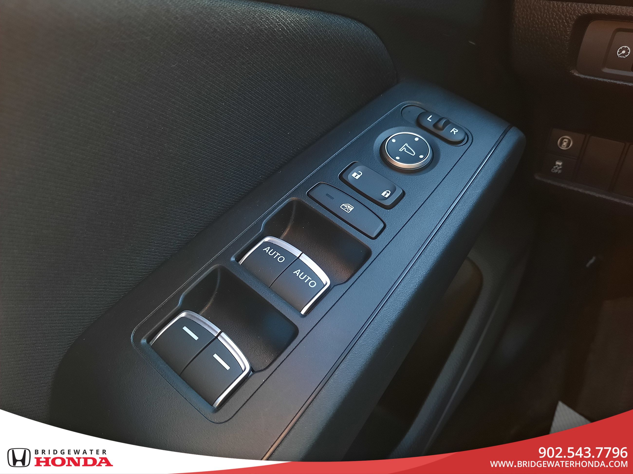 2024 Honda Civic Sedan EX-9