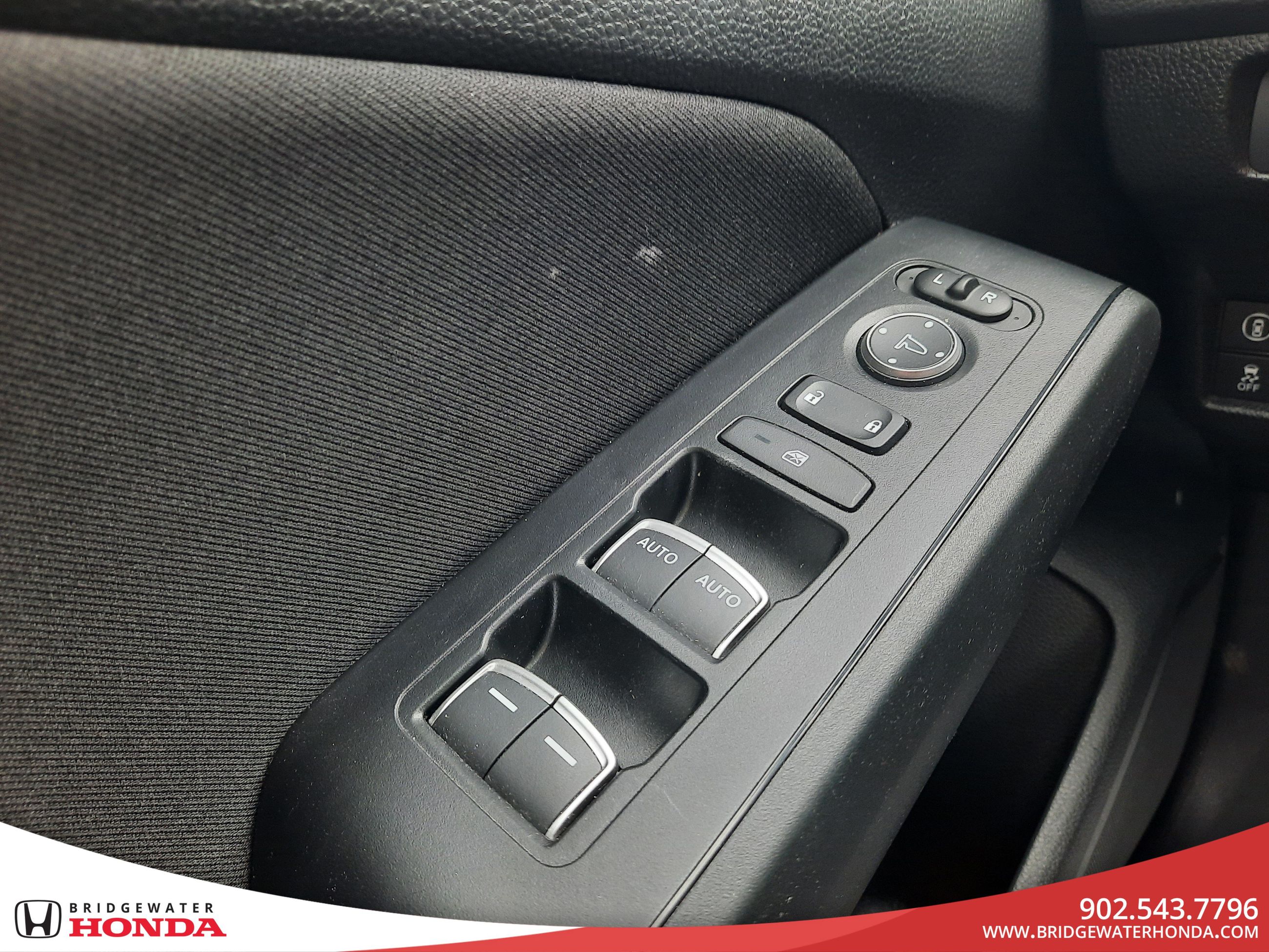 2024 Honda Civic Sedan LX-B-8