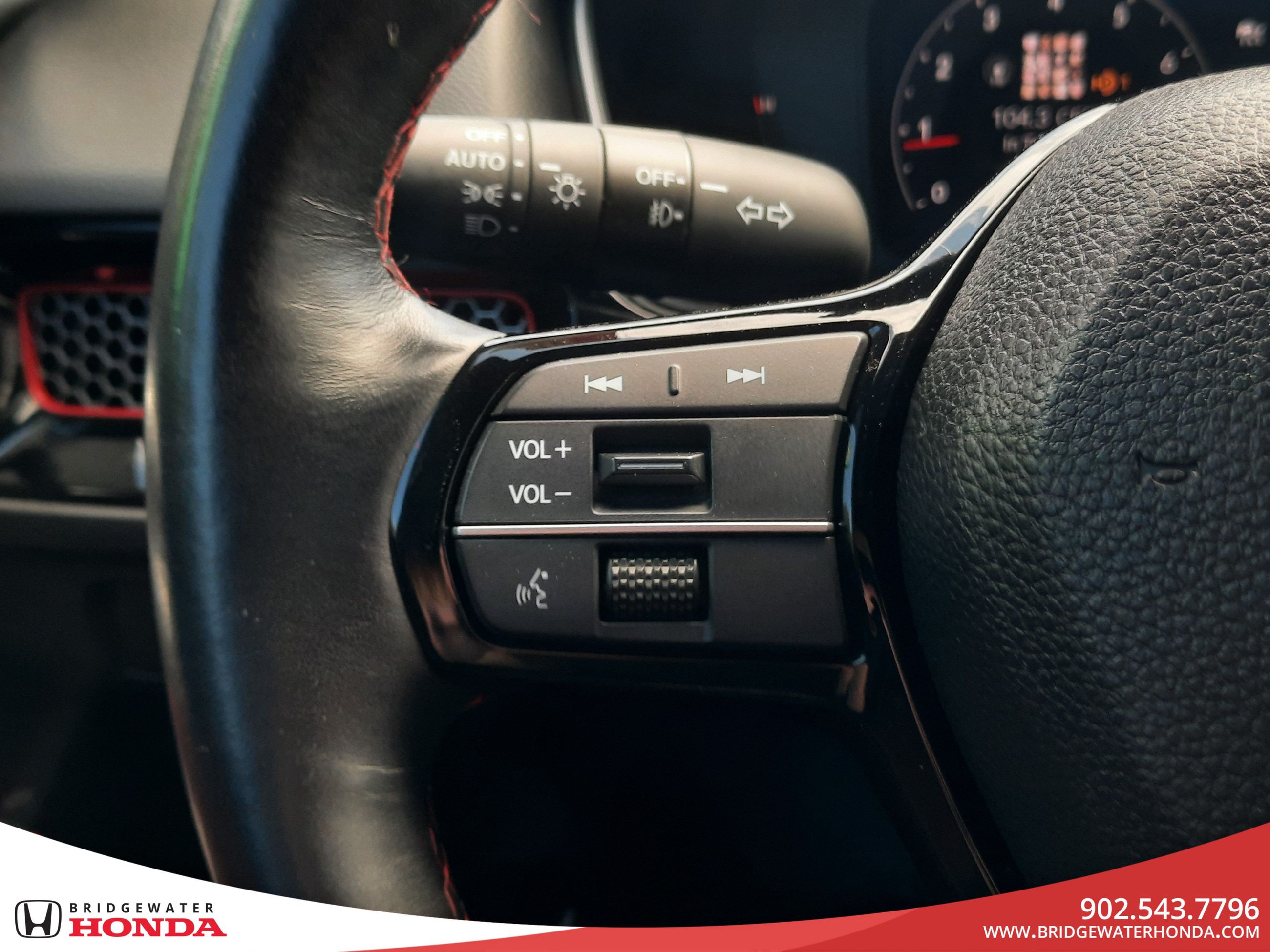 2024 Honda Civic Si Sedan BASE-10