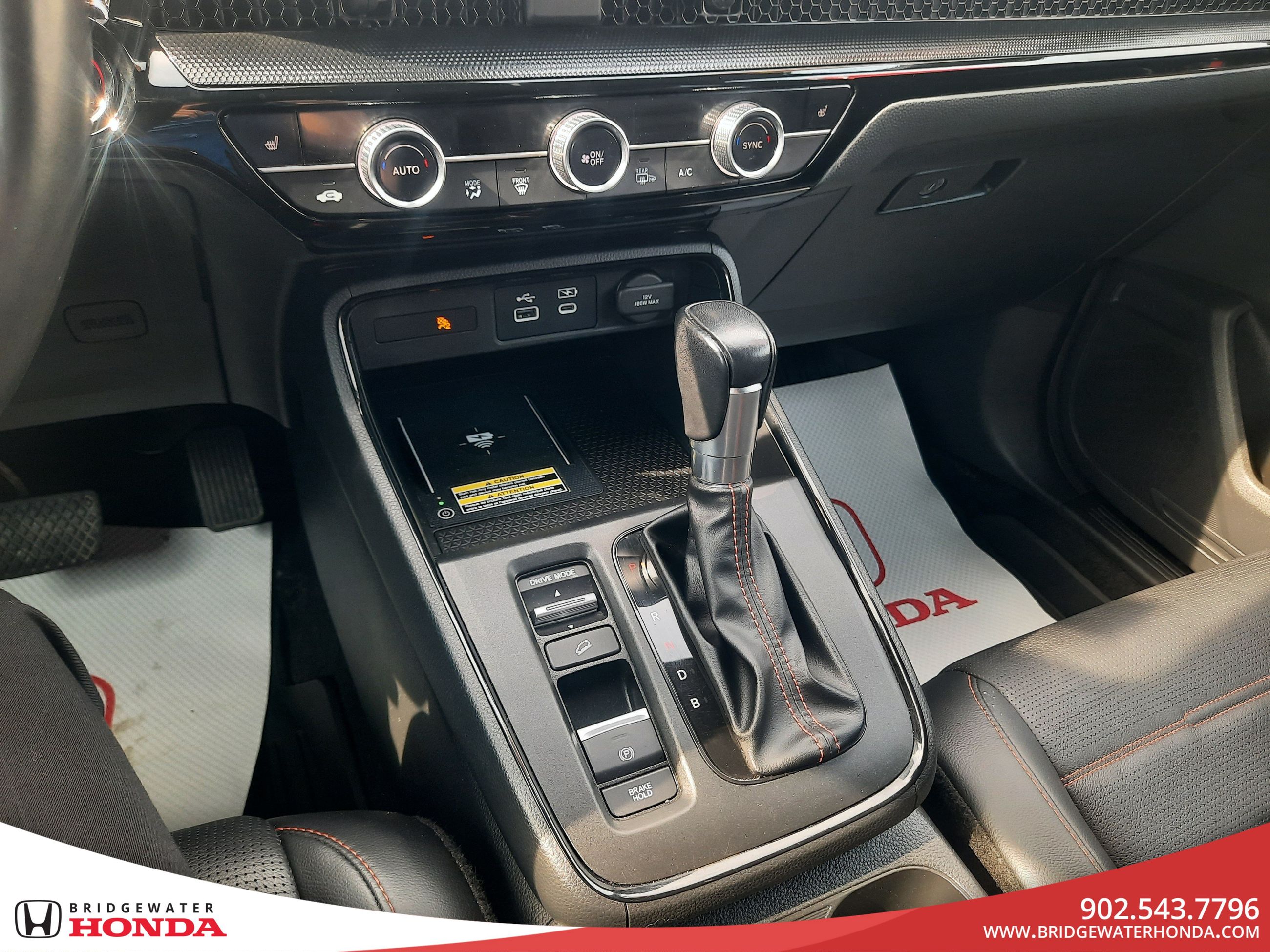 2023 Honda CR-V Hybrid Touring-17