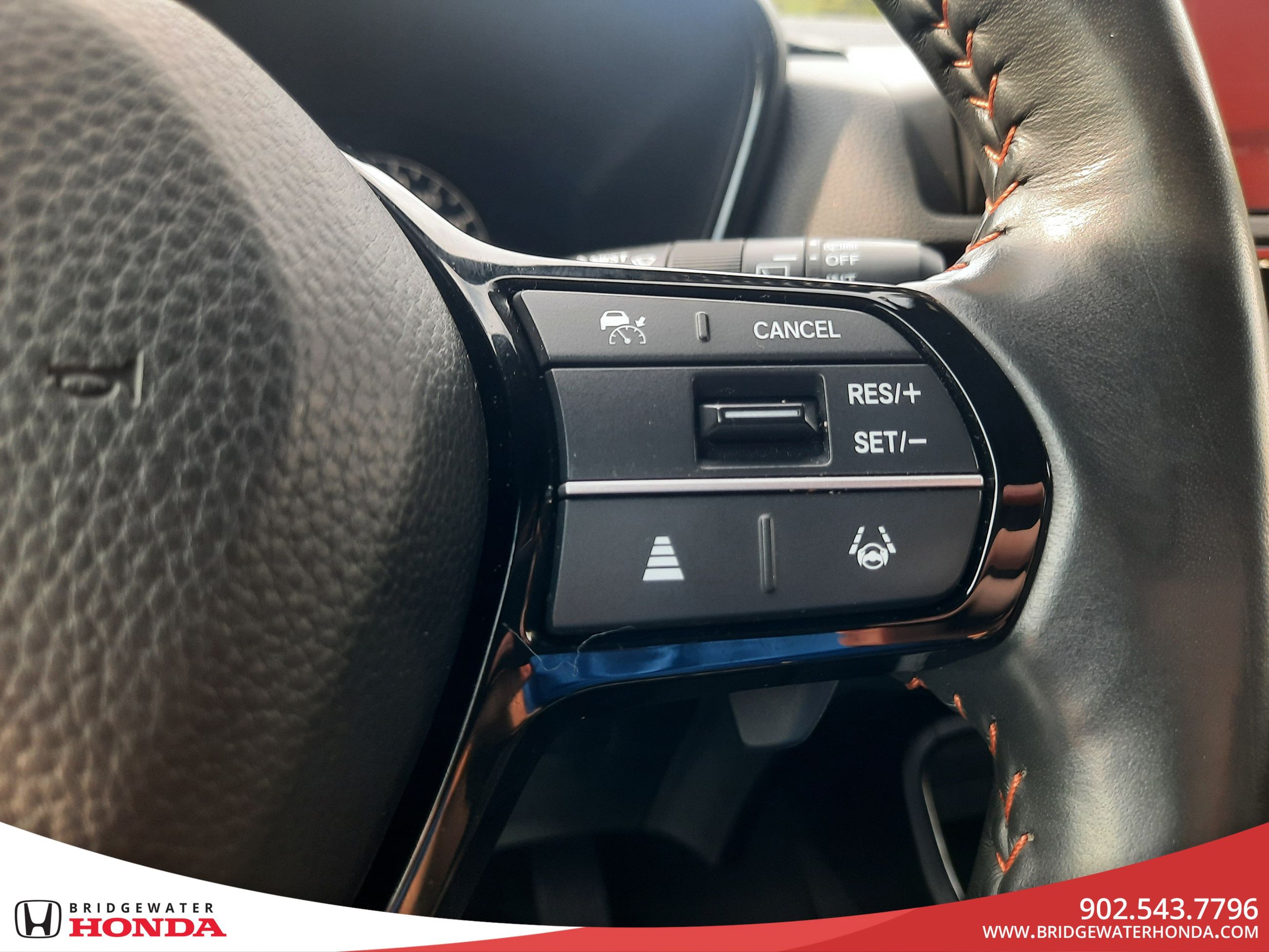 2023 Honda CR-V Hybrid Touring-14