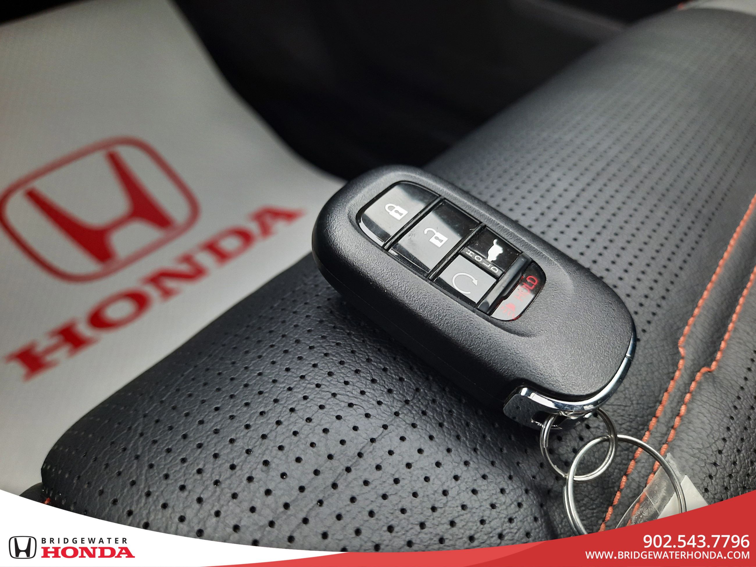 2024 Honda CR-V Hybrid Touring-31