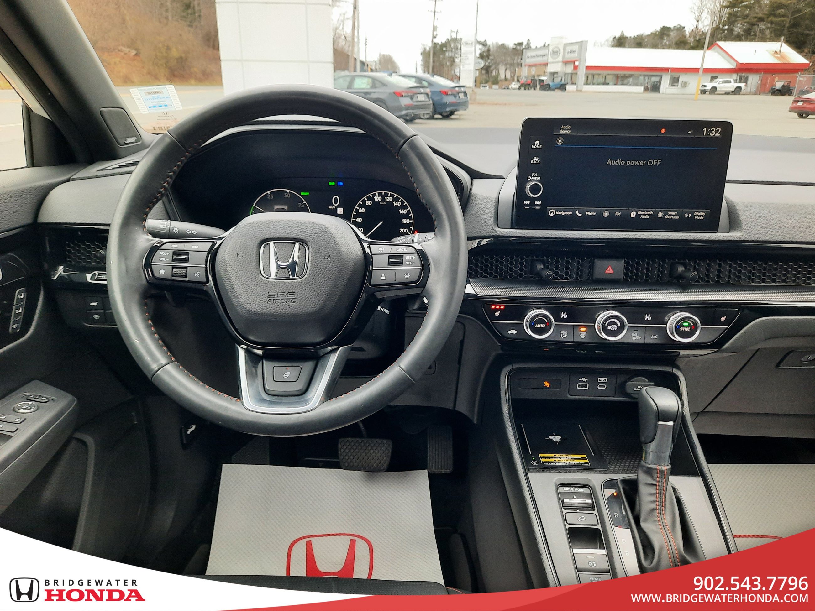 2024 Honda CR-V Hybrid Touring-30