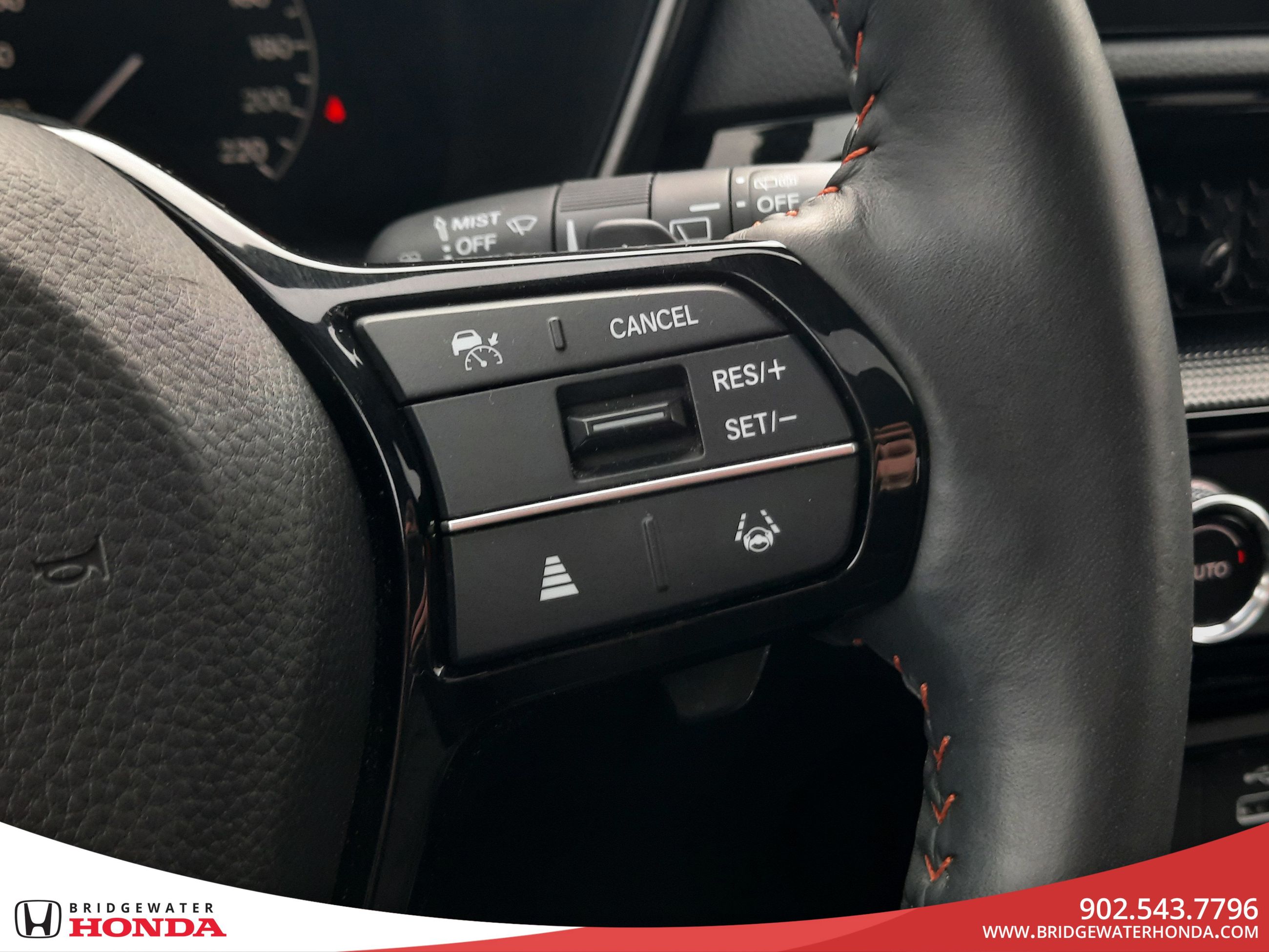 2024 Honda CR-V Hybrid Touring-13