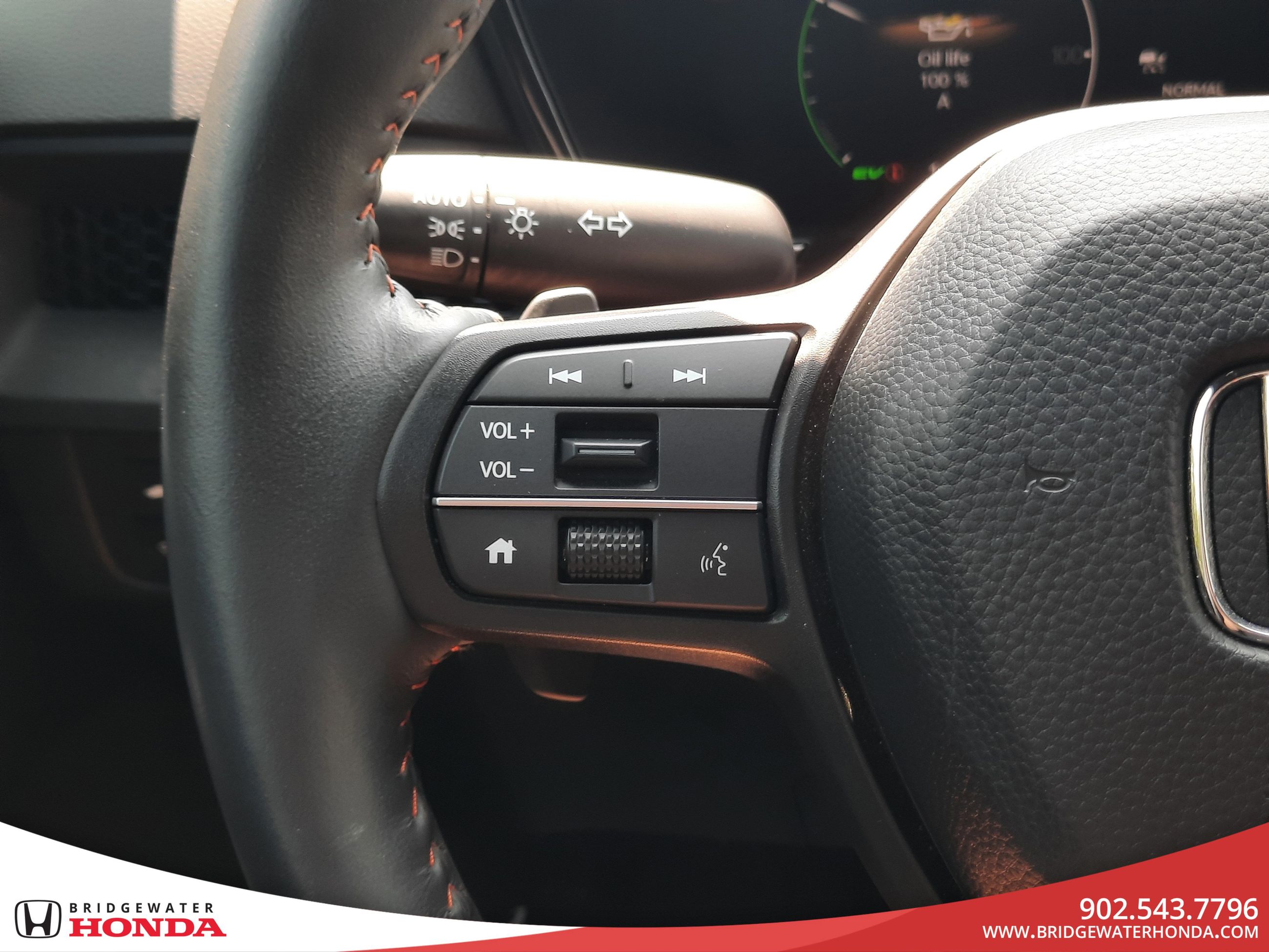 2025 Honda CR-V HYBRID EX-L-12
