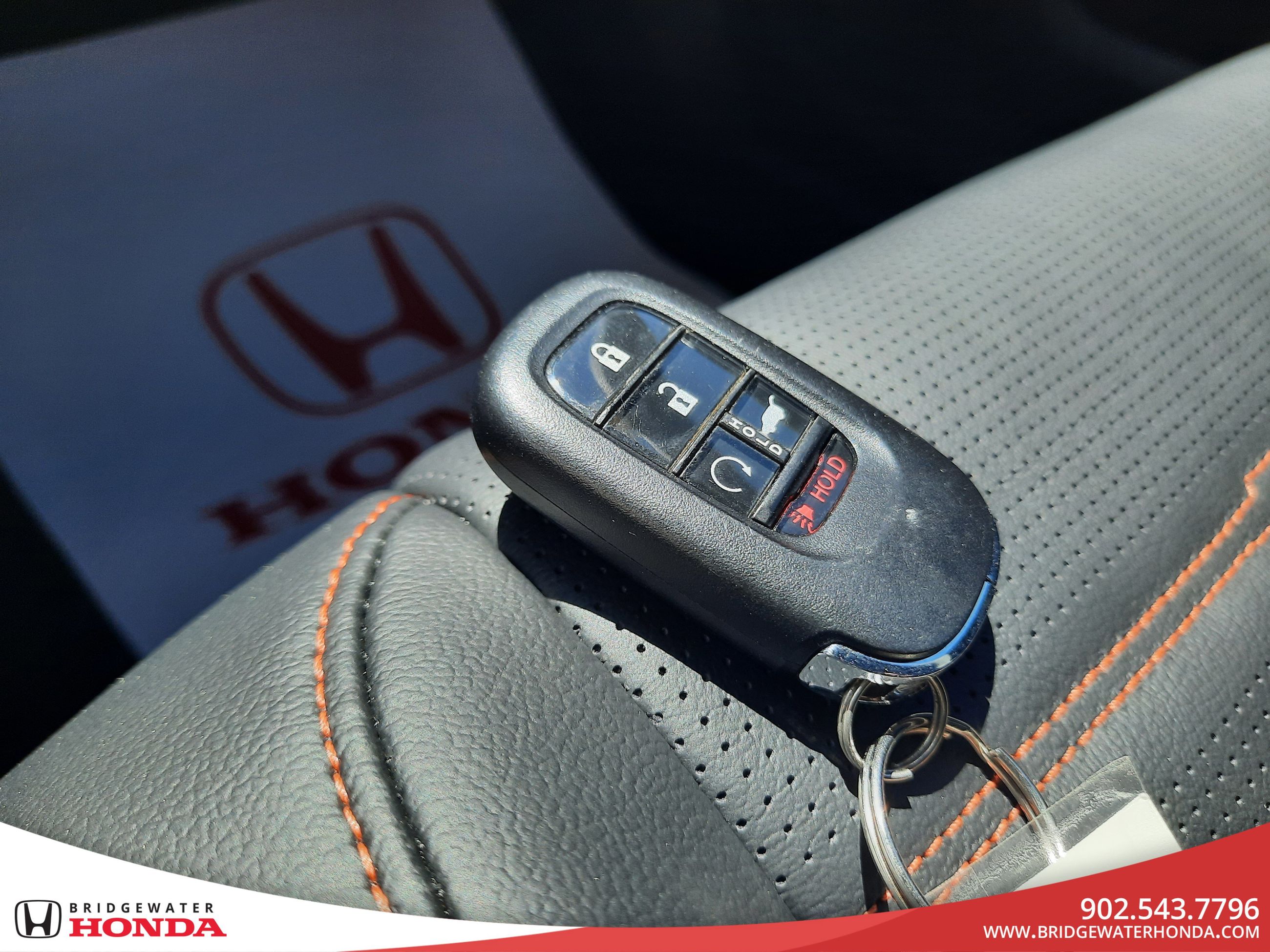 2025 Honda CR-V Hybrid Touring-30
