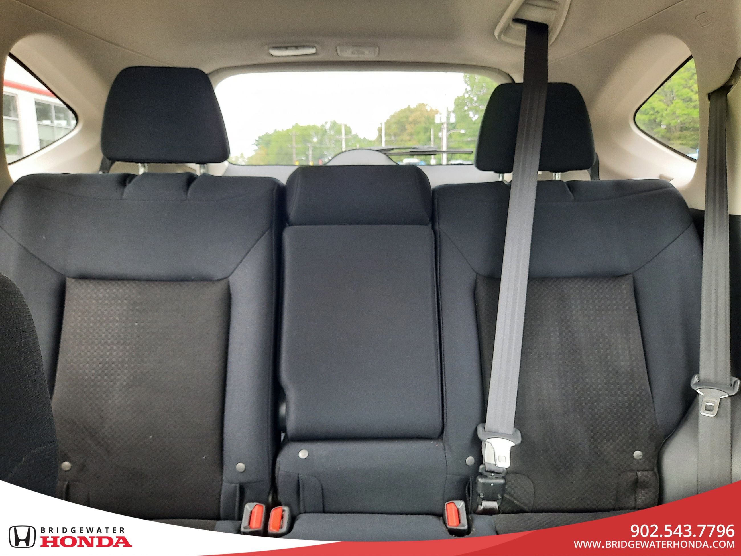 Honda CR-V SE 2015-25