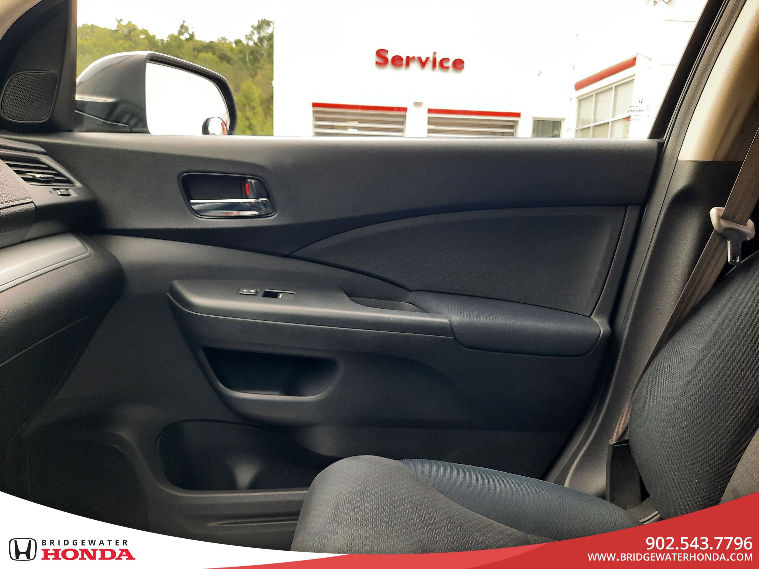 Honda CR-V SE 2015-23