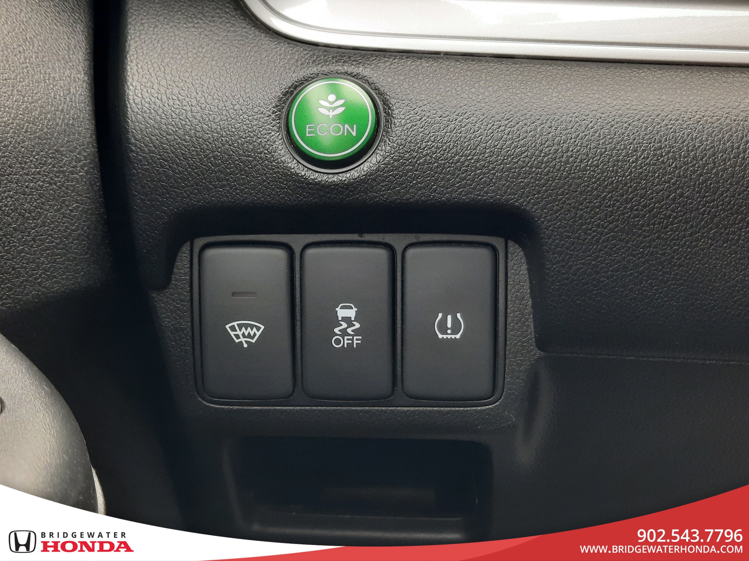 Honda CR-V SE 2015-11