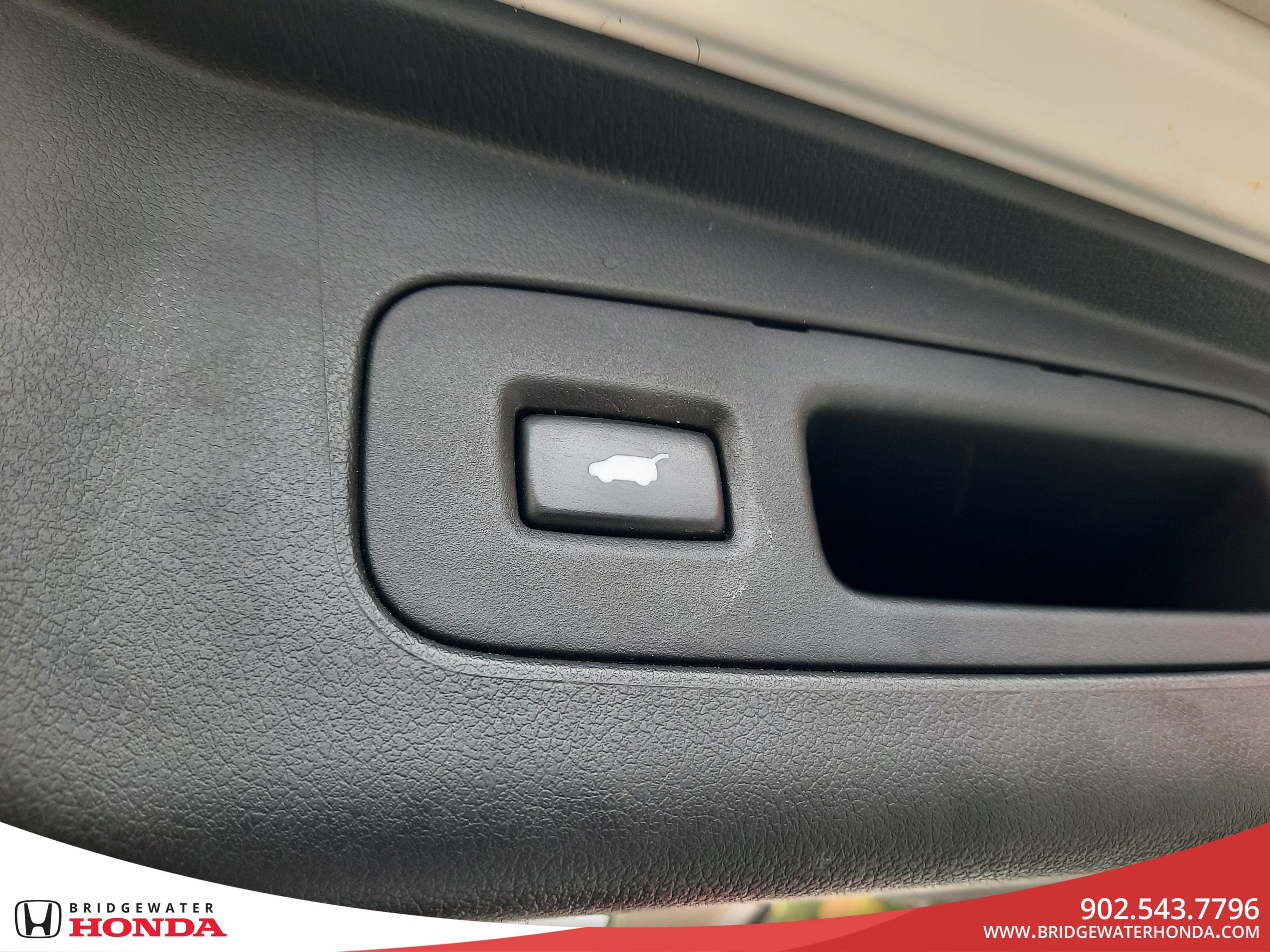 2016 Honda CR-V Touring-8