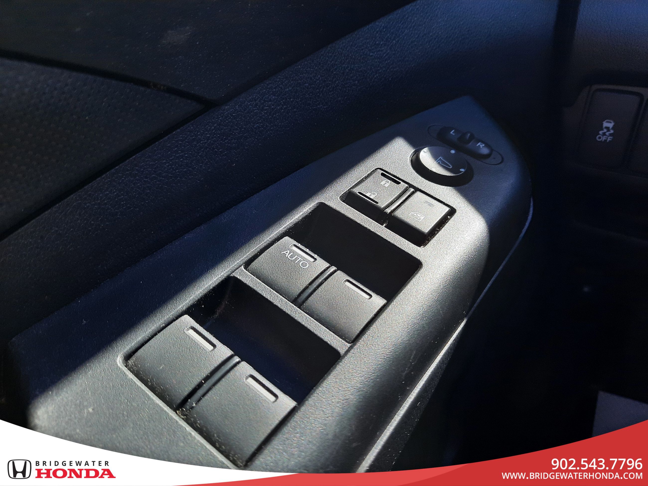 Honda CR-V LX 2016-9