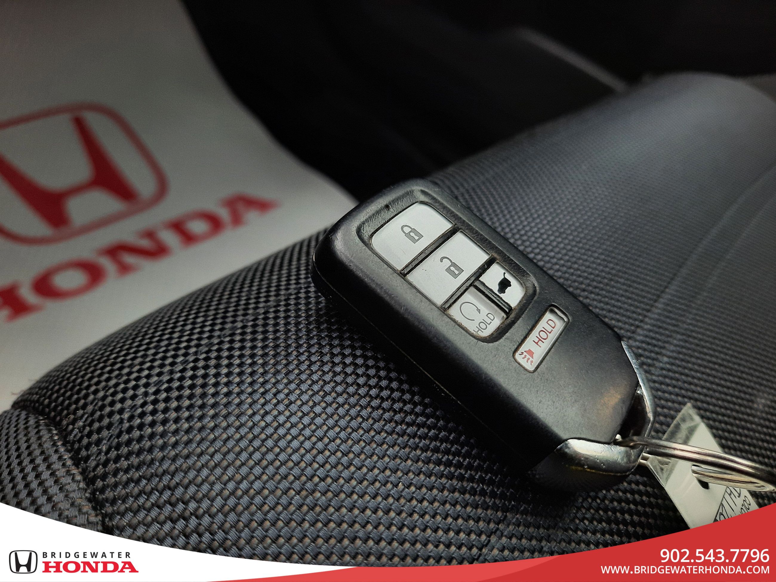 Honda CR-V LX 2018-26