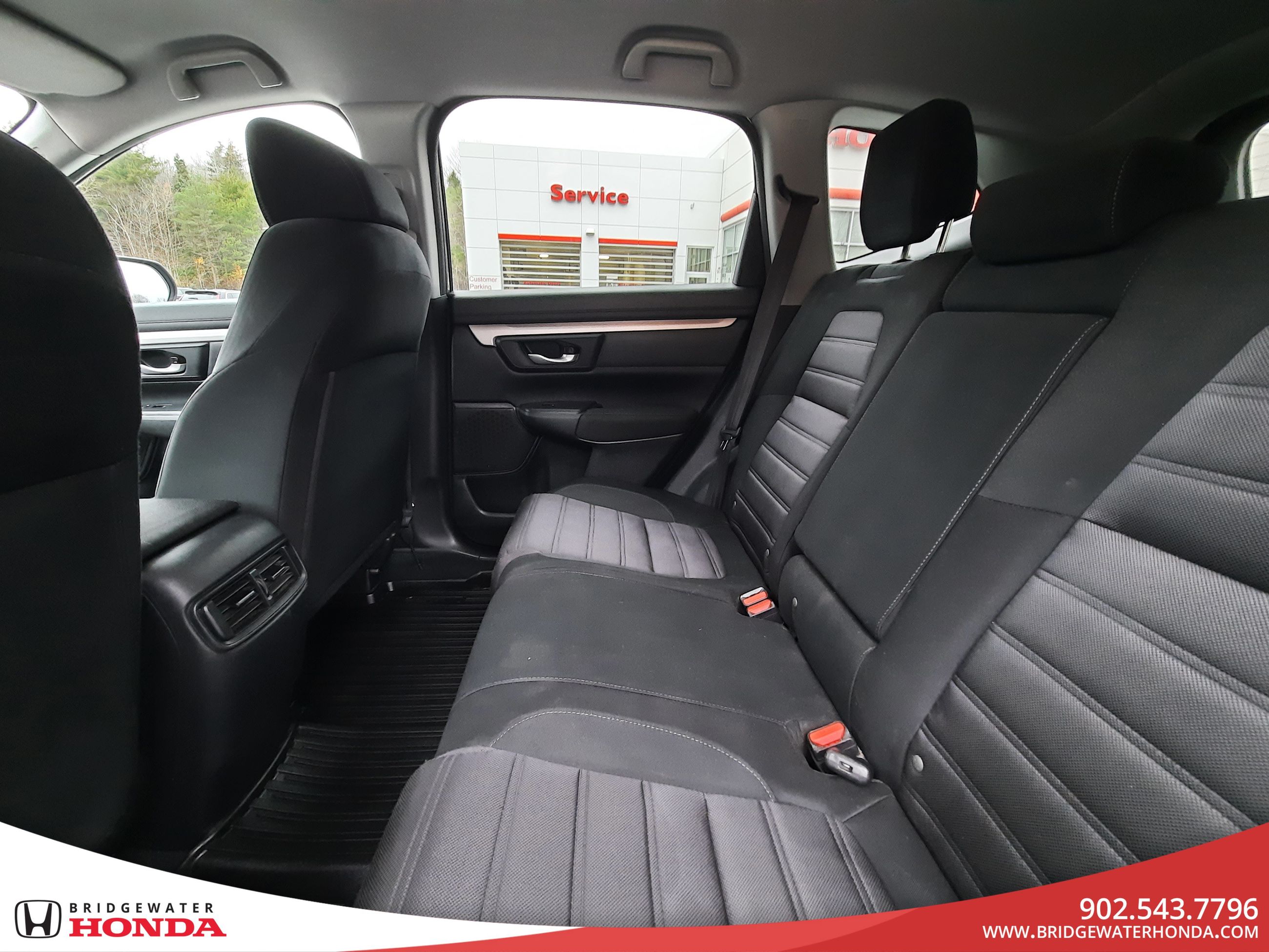 Honda CR-V LX 2018-23