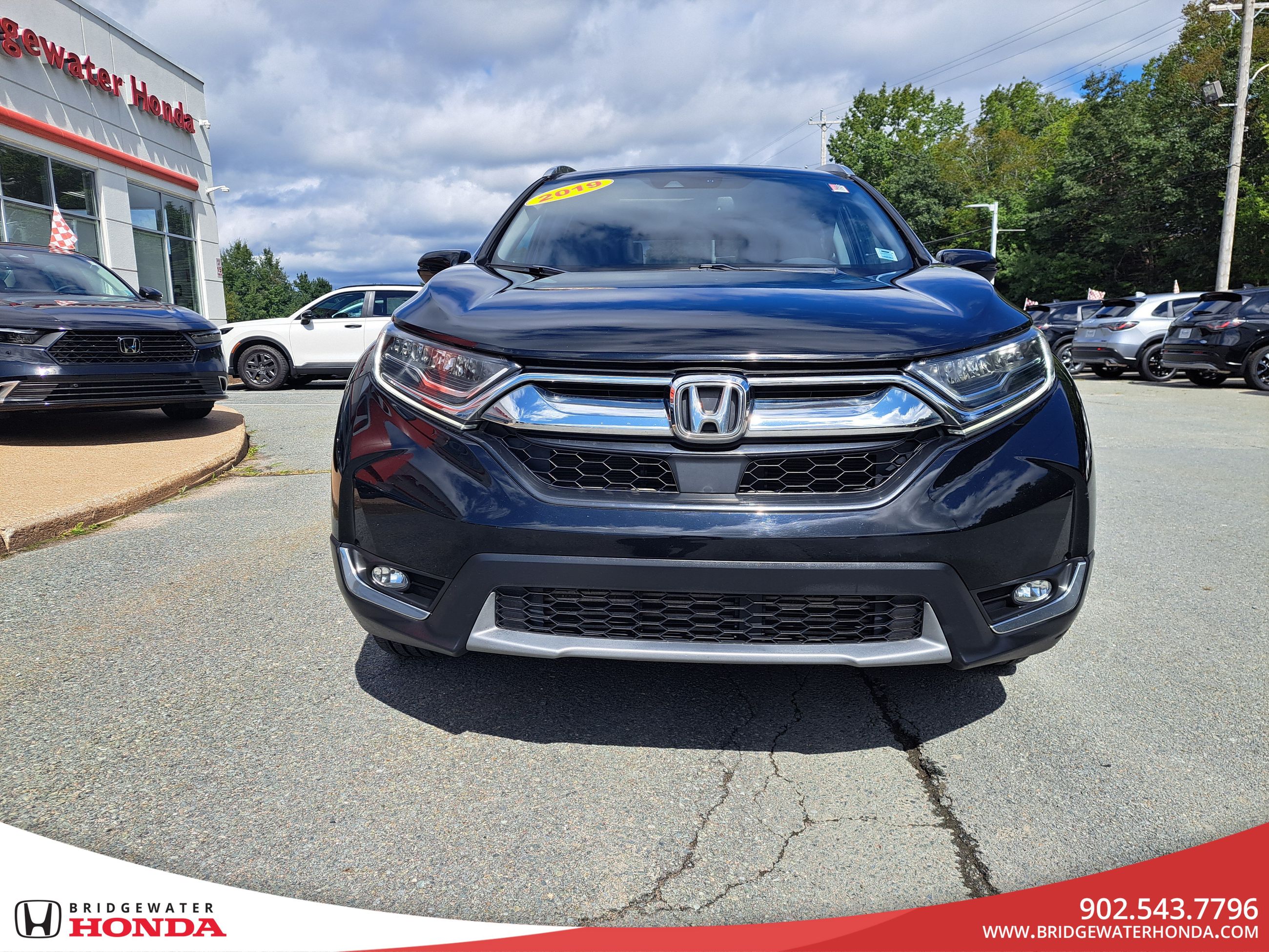 Honda CR-V Touring 2019-1