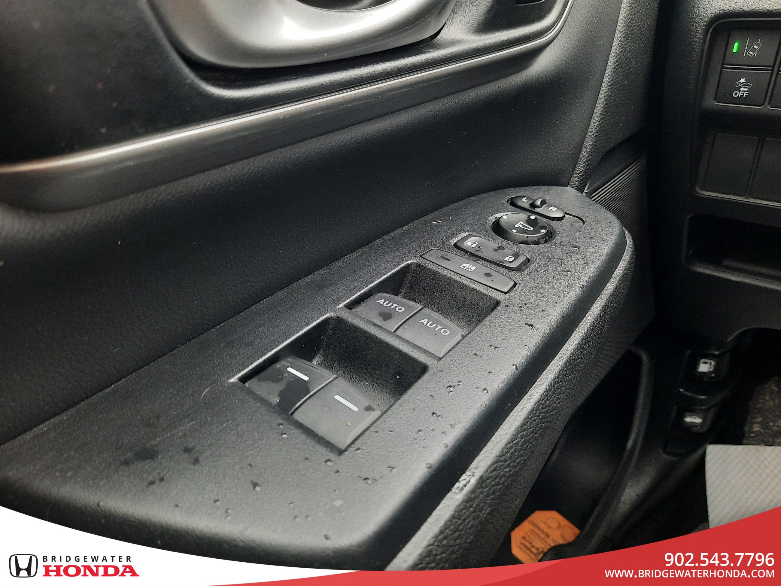 2020 Honda CR-V Touring-10