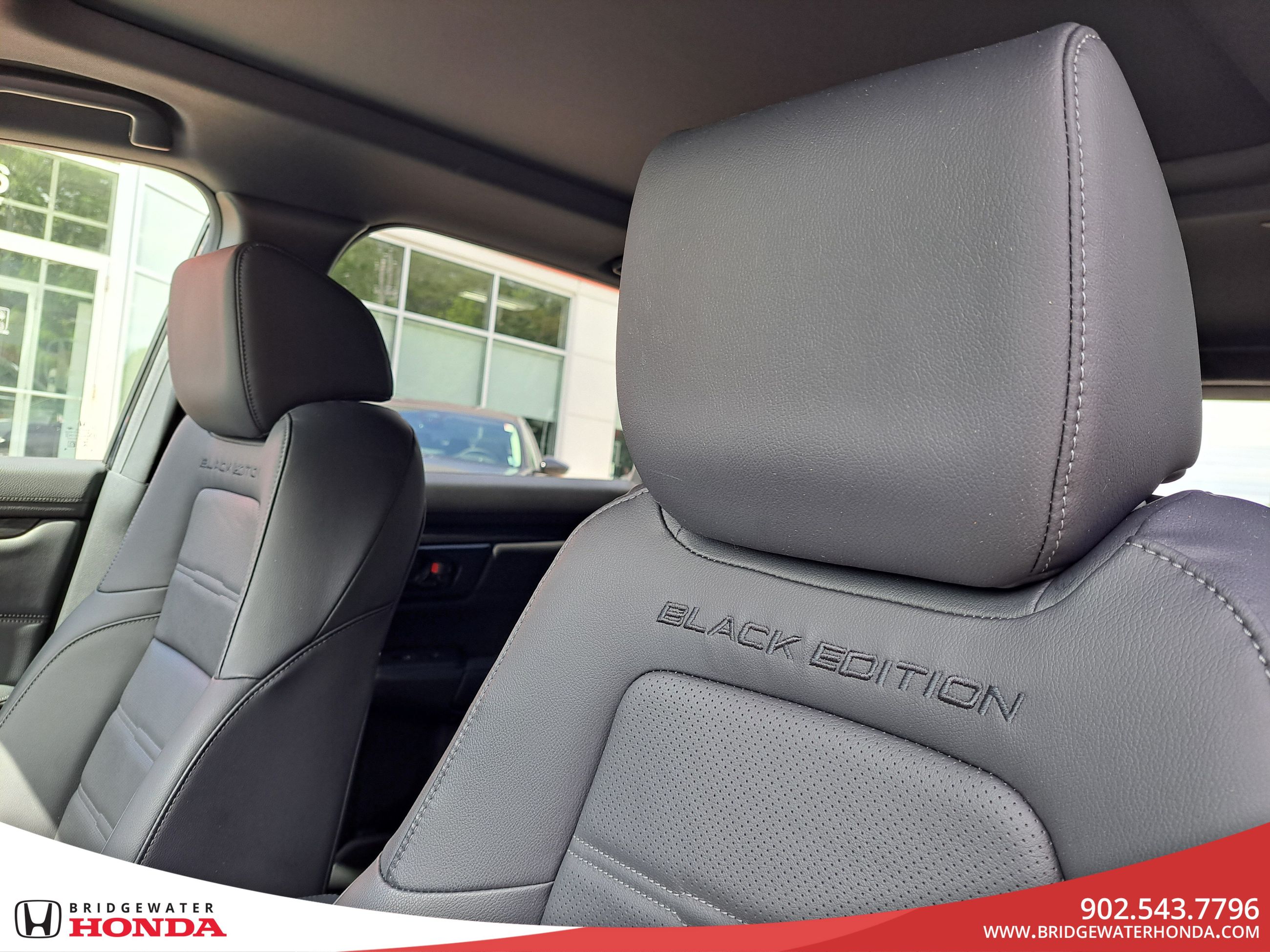 2022 Honda CR-V Black Edition-25