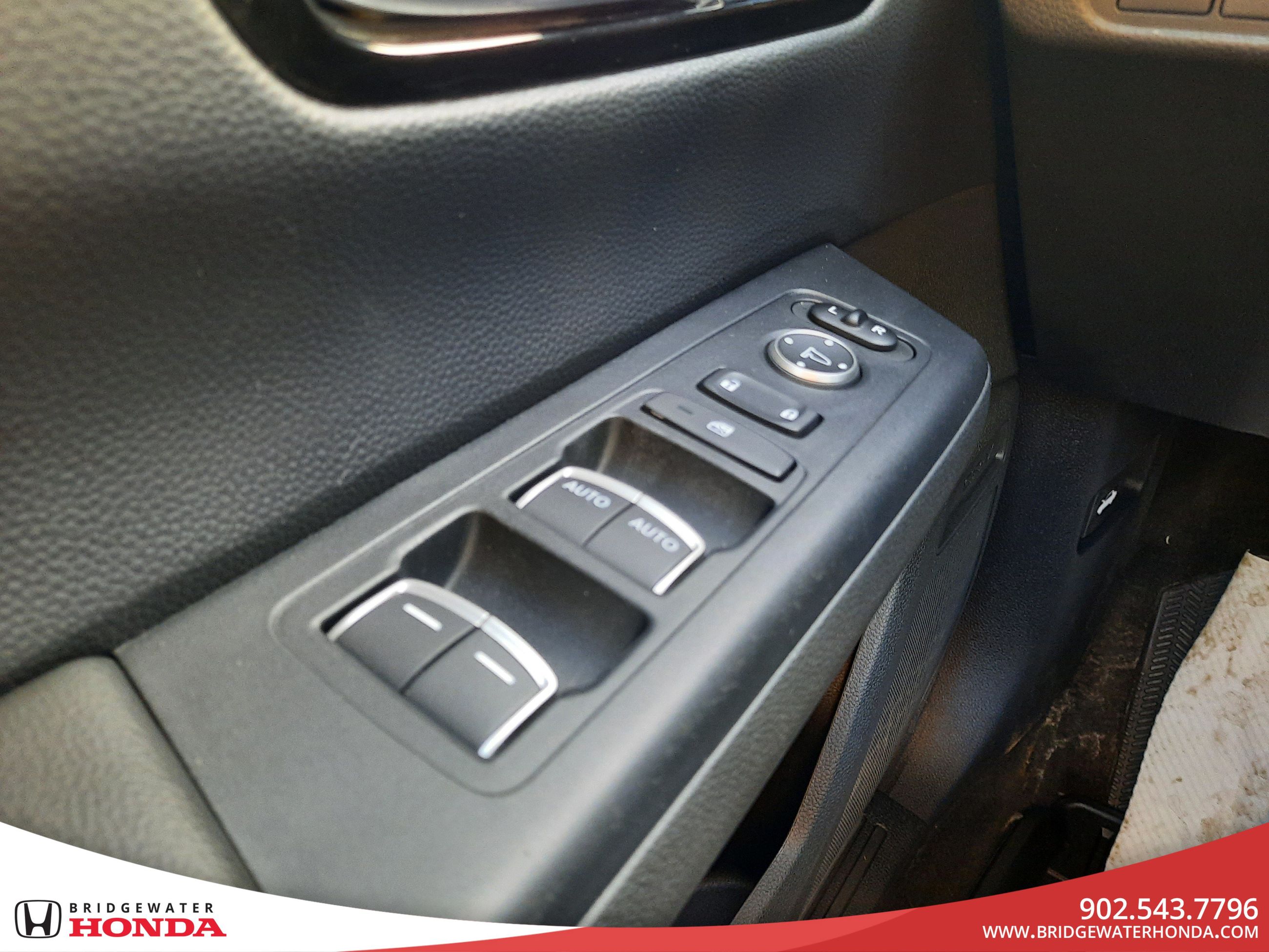 Honda CR-V Sport 2023-10