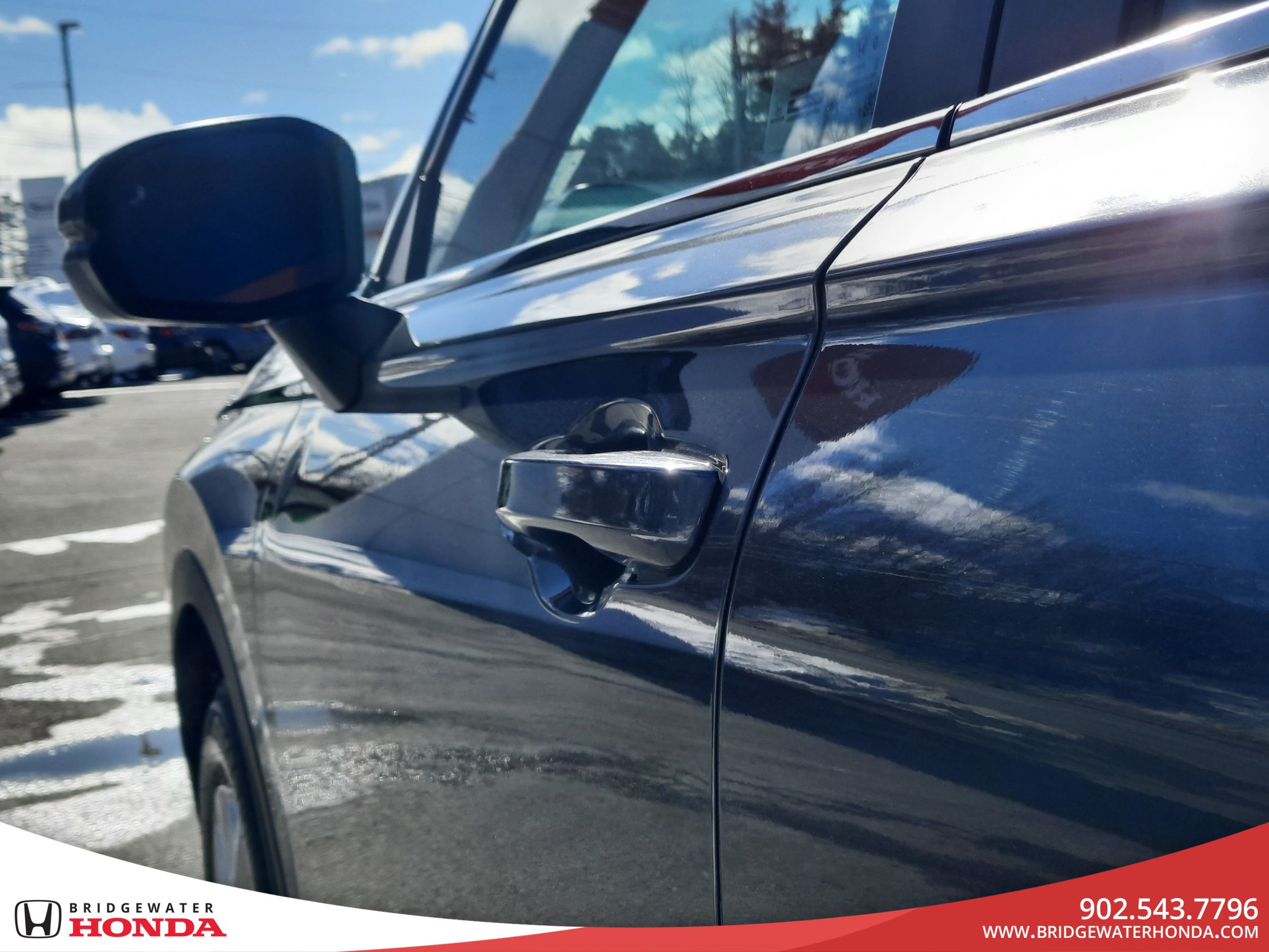 2023 Honda CR-V LX-8