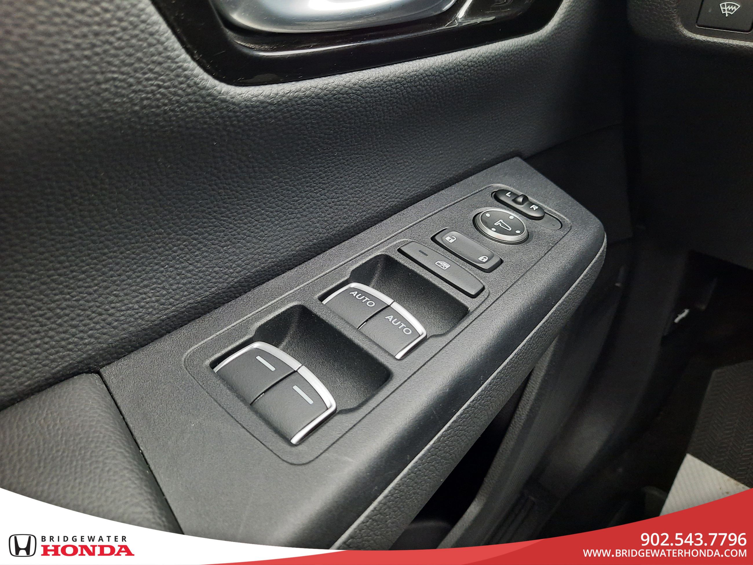 Honda CR-V Sport 2023-10