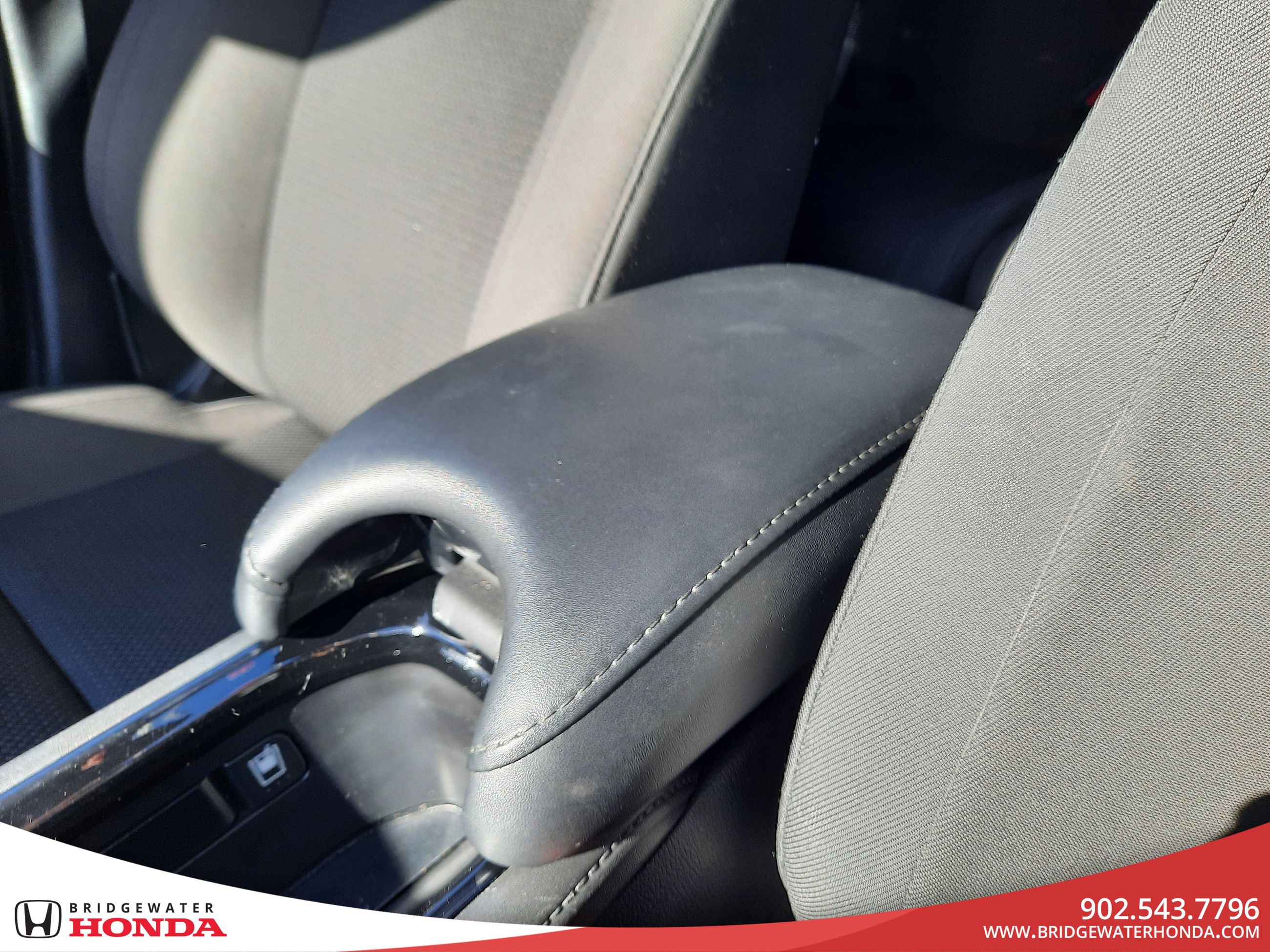 2019 Honda HR-V Sport-19