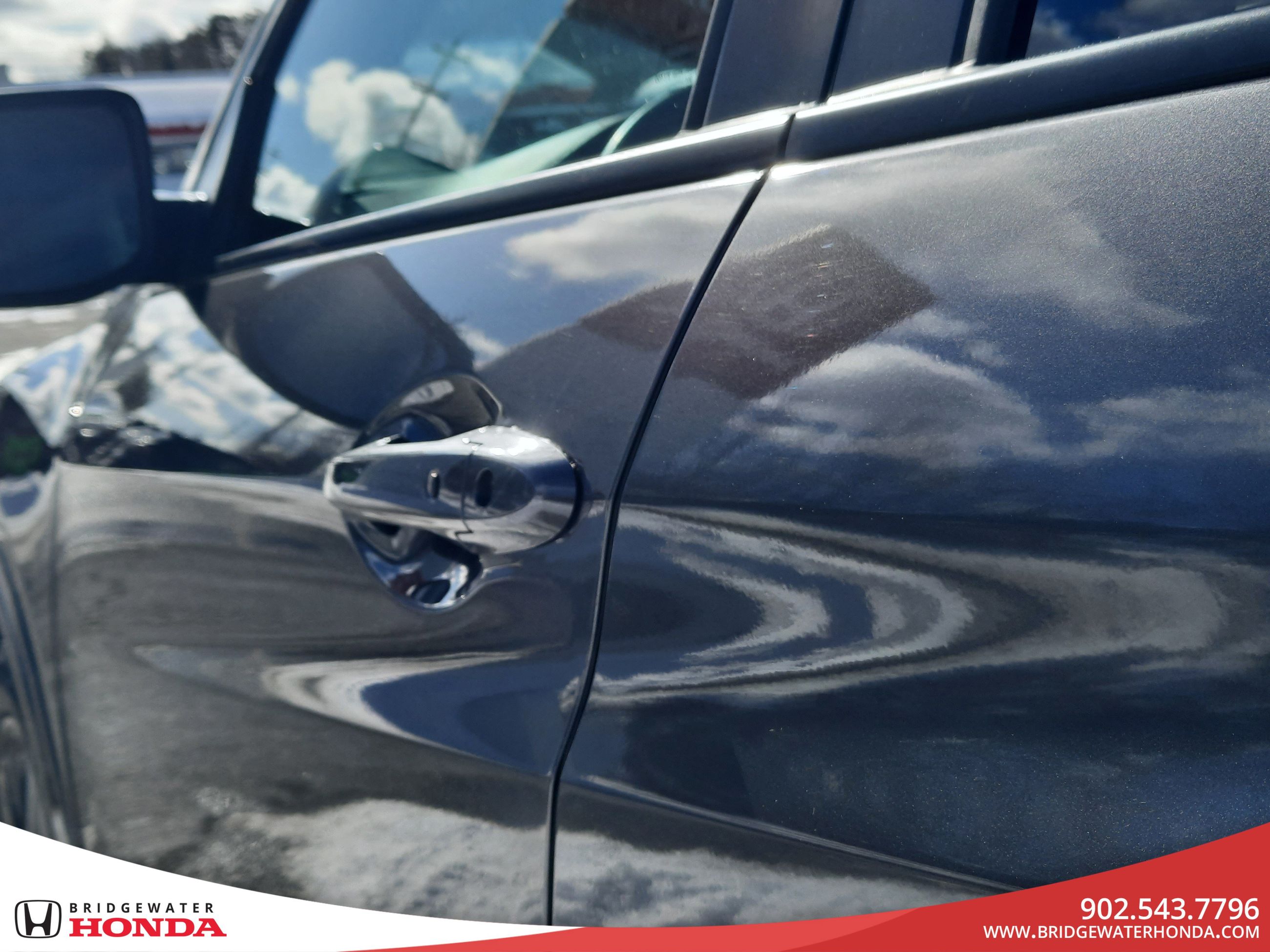 2022 Honda HR-V Touring-8