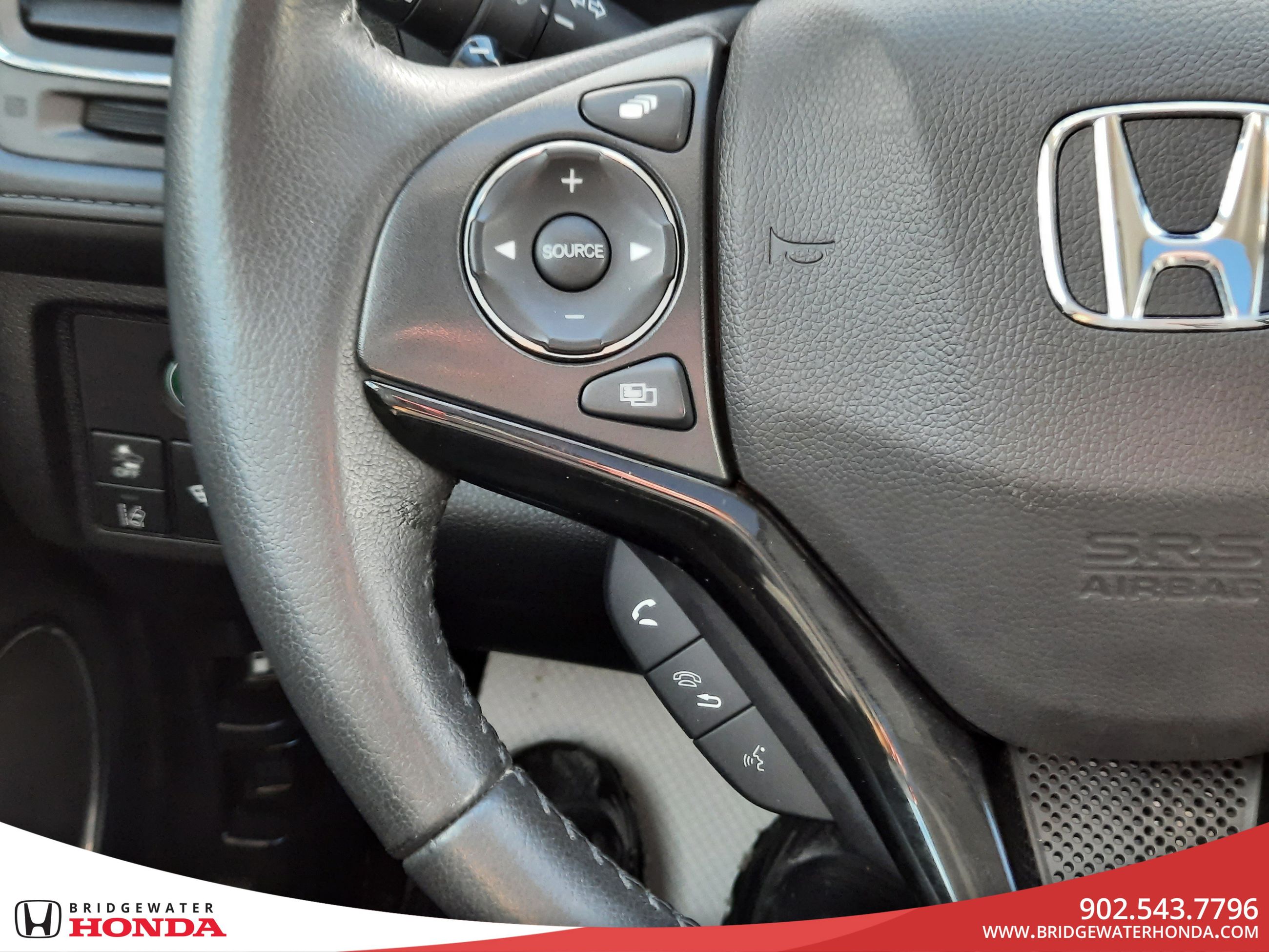 2022 Honda HR-V Touring-11