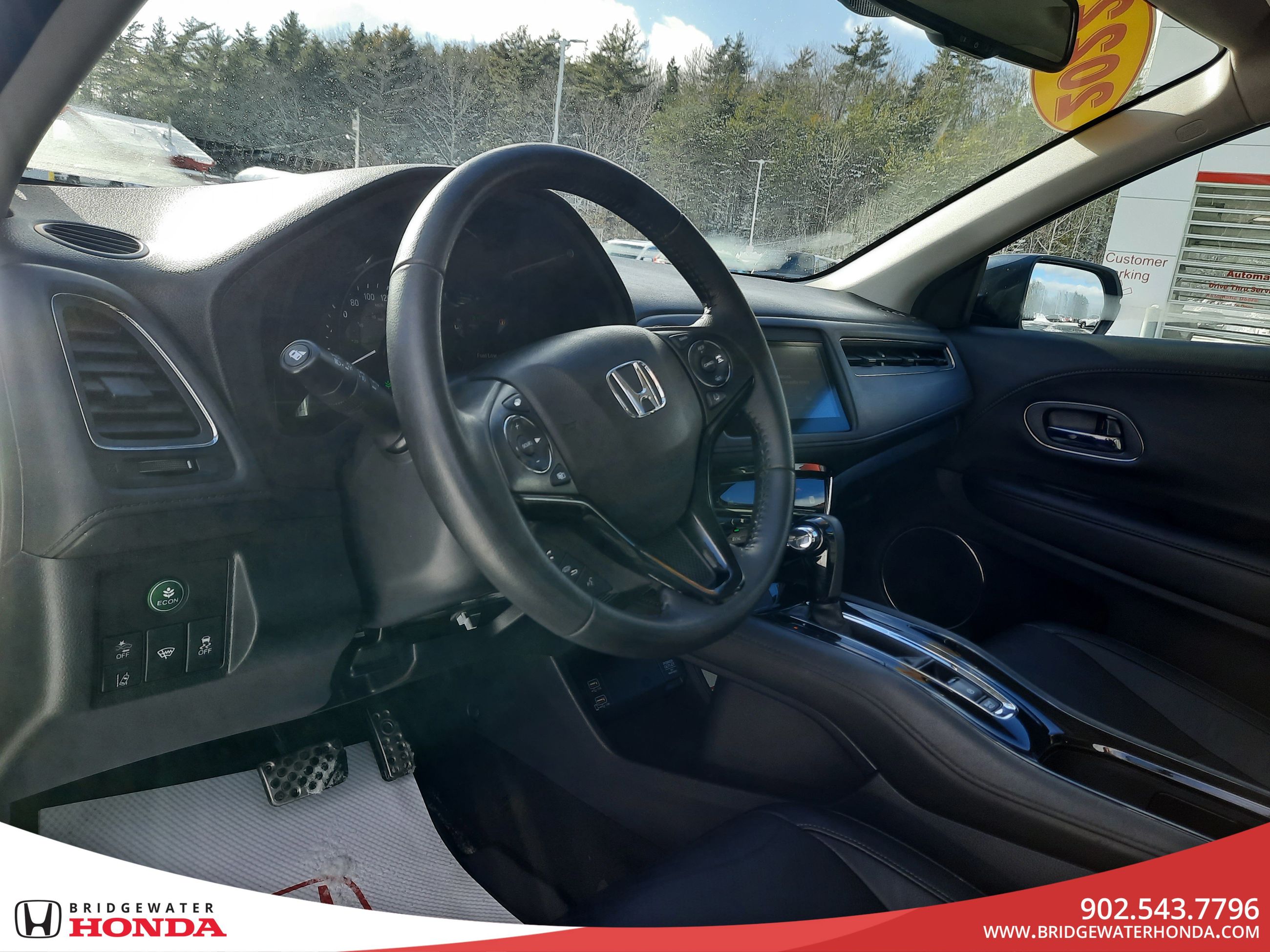 2022 Honda HR-V Touring-1