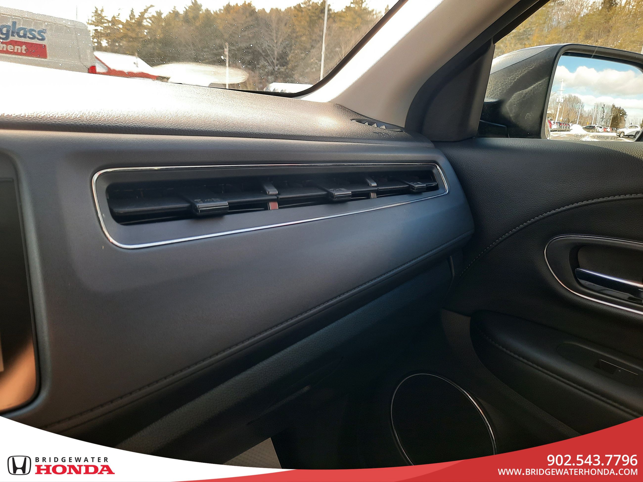 2022 Honda HR-V Touring-20