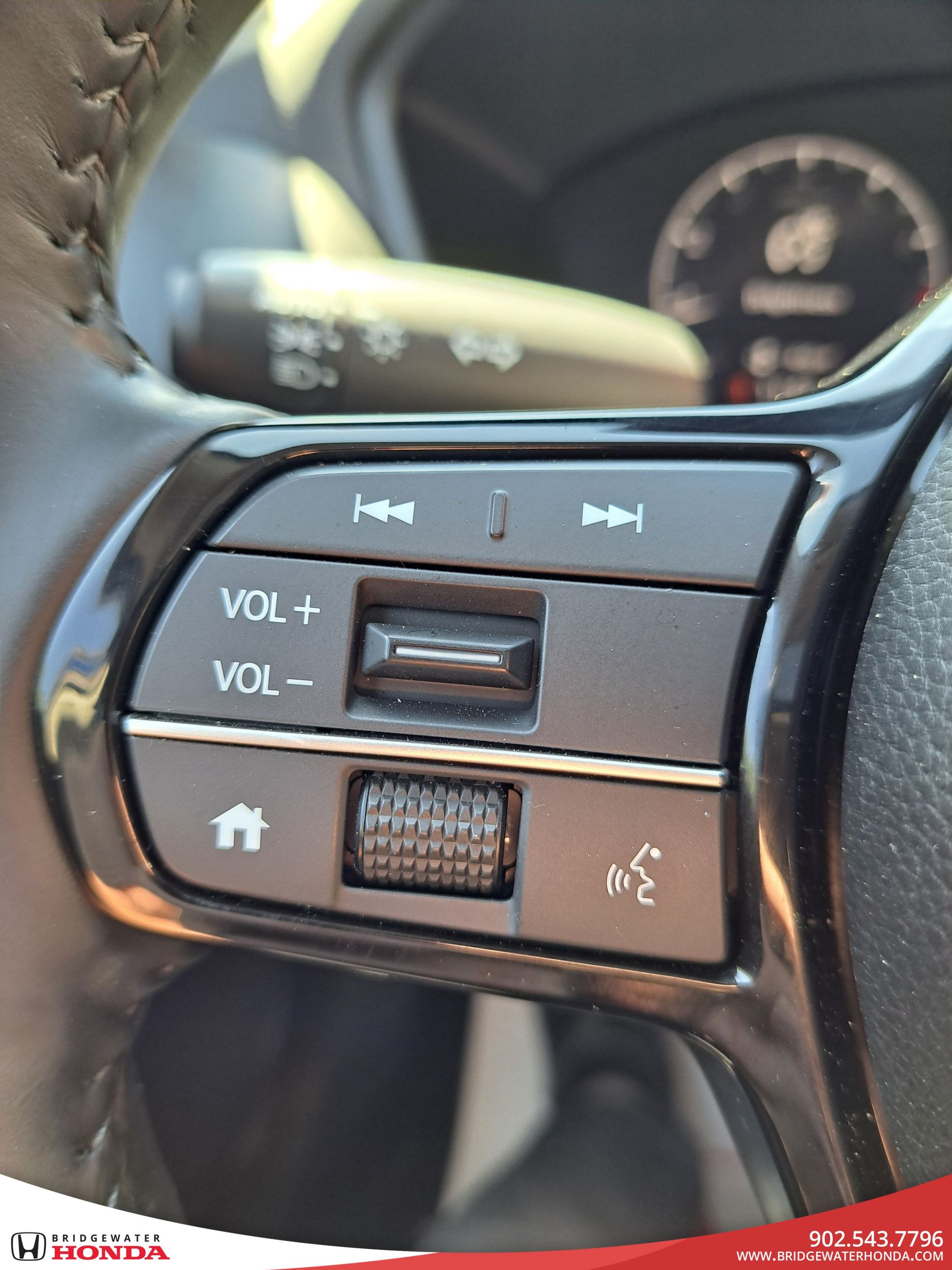 Honda HR-V EX-L Navi 2024-18