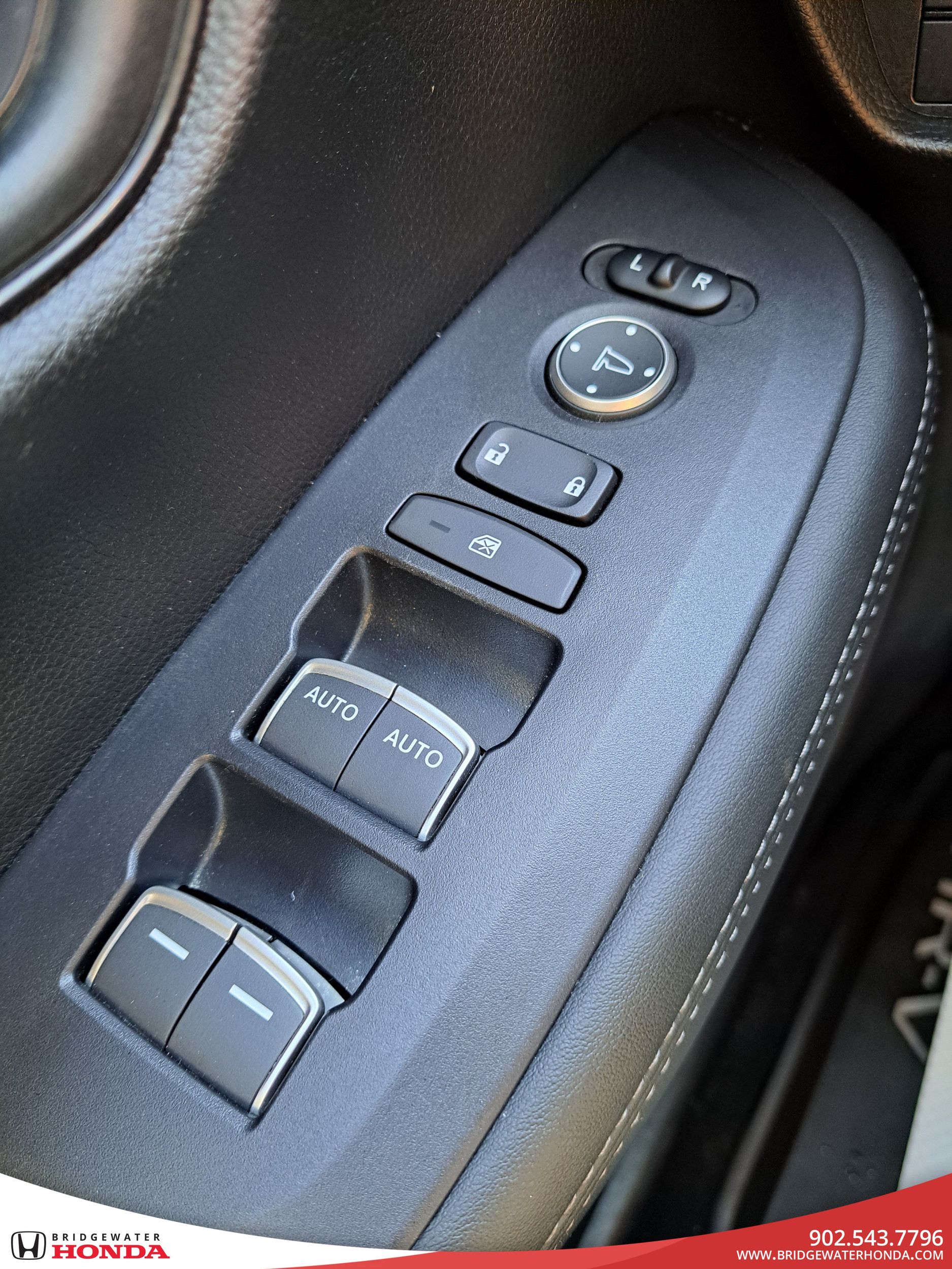 Honda HR-V EX-L Navi 2024-17
