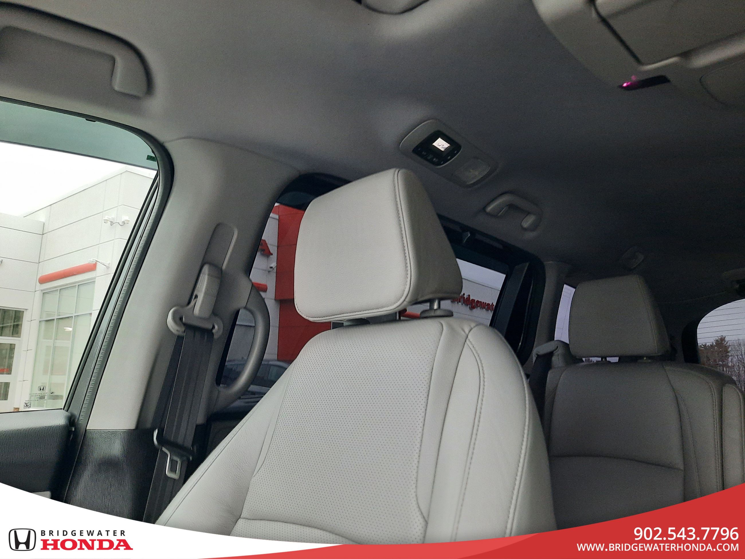 2020 Honda Odyssey Touring-23