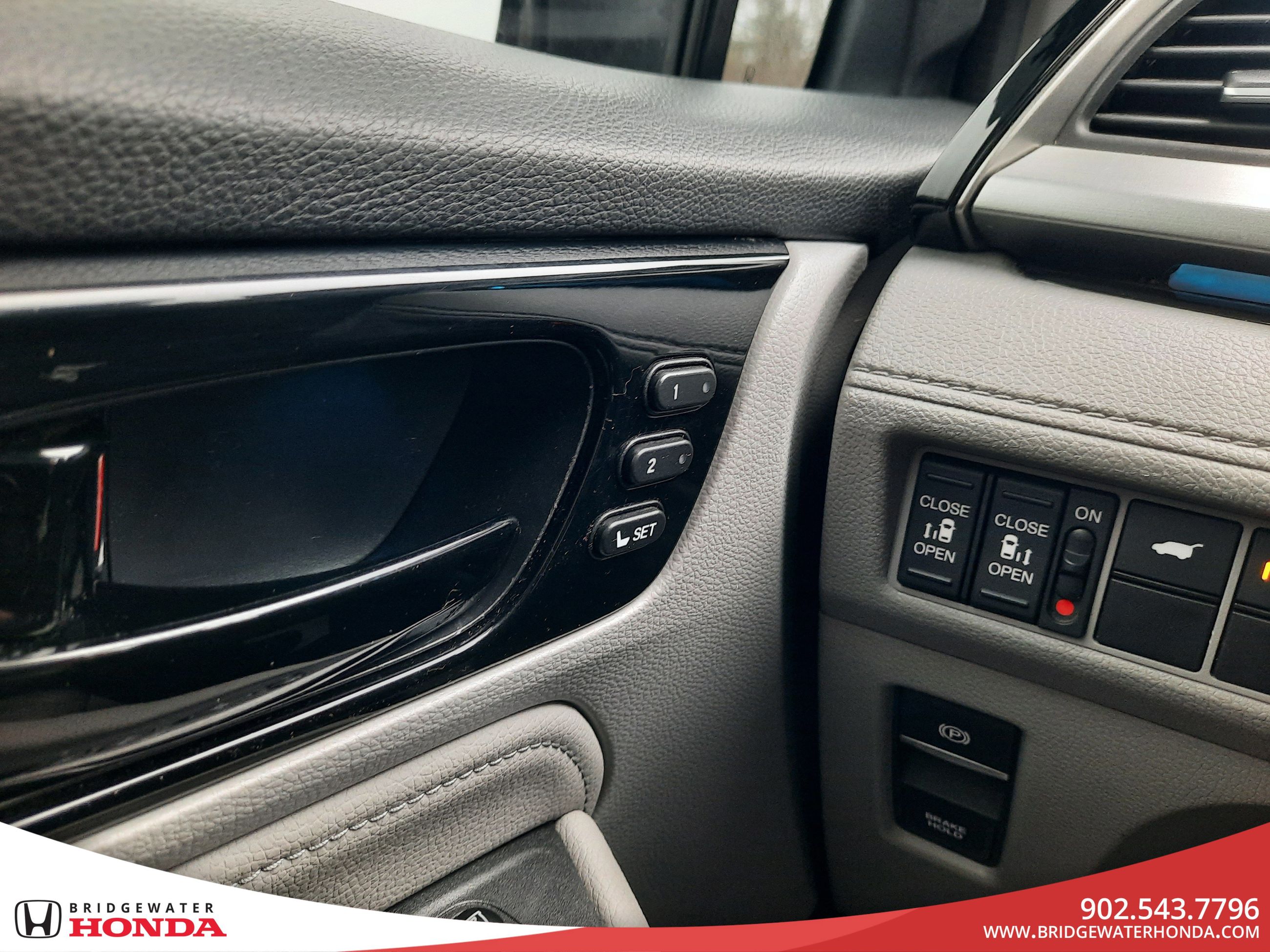 2020 Honda Odyssey Touring-11