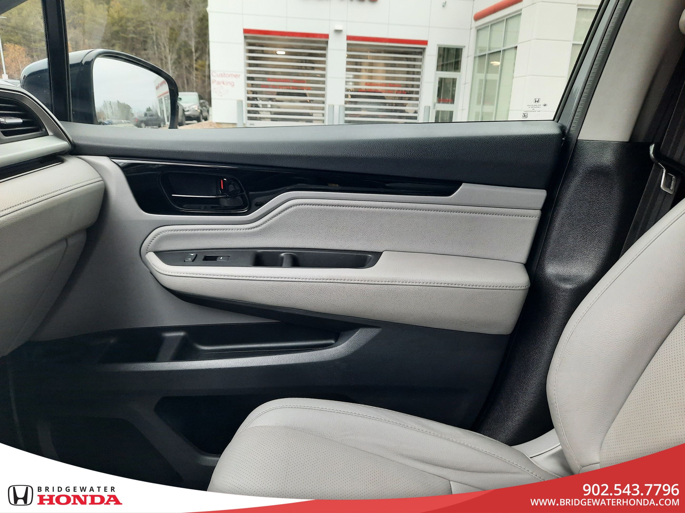 2020 Honda Odyssey Touring-22