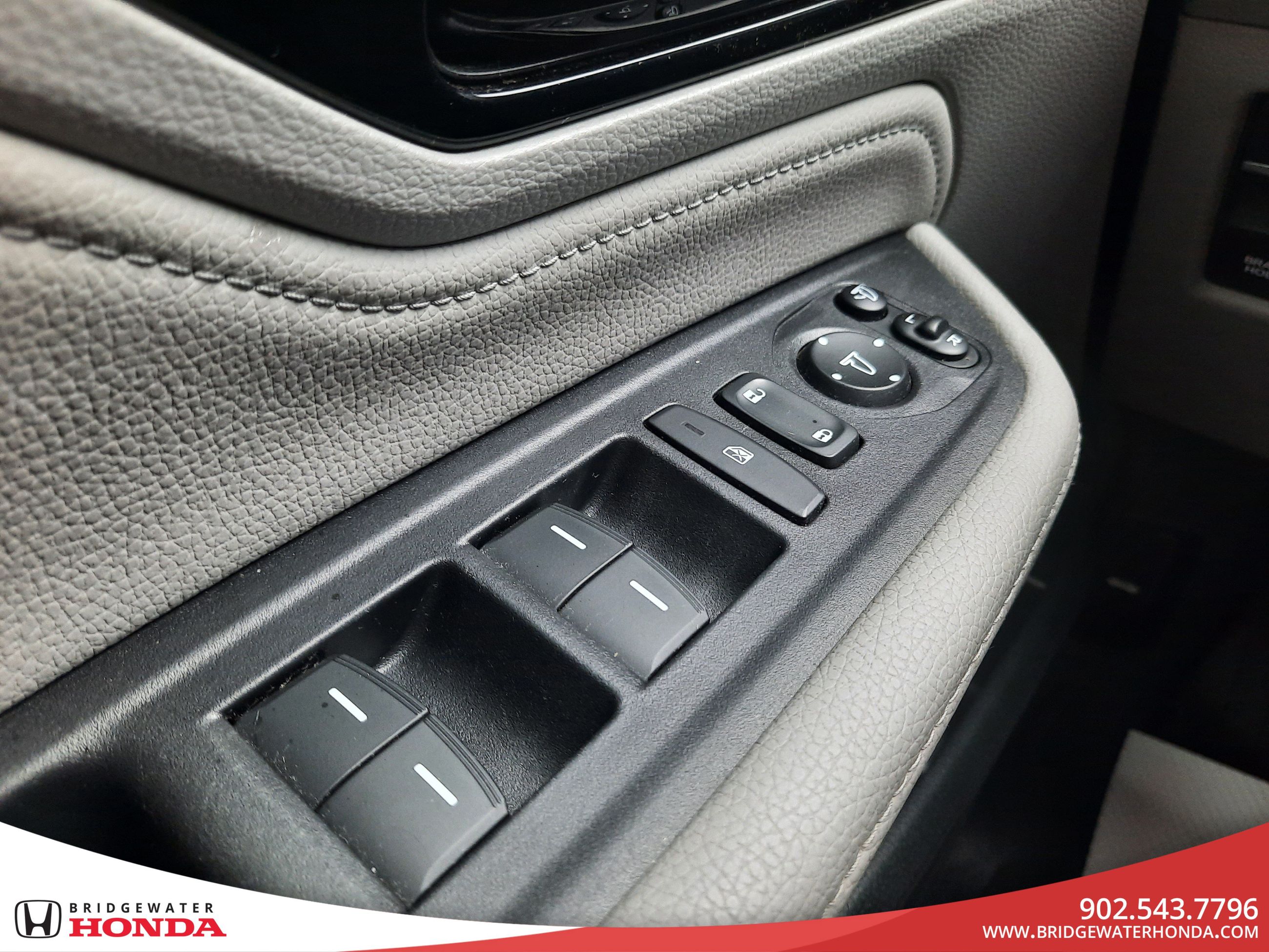 2020 Honda Odyssey Touring-10