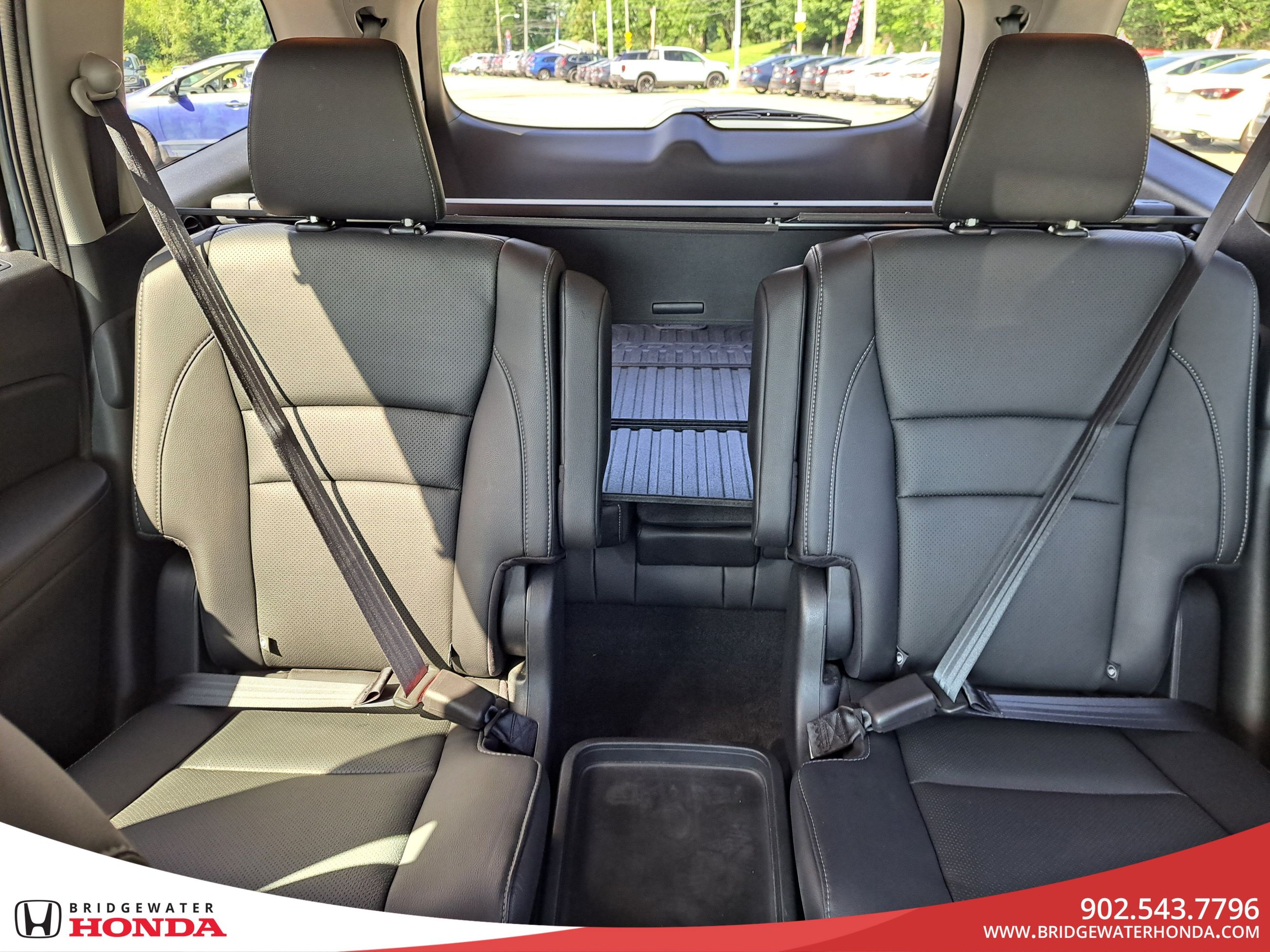 2020 Honda Pilot Touring 7-Passenger-28