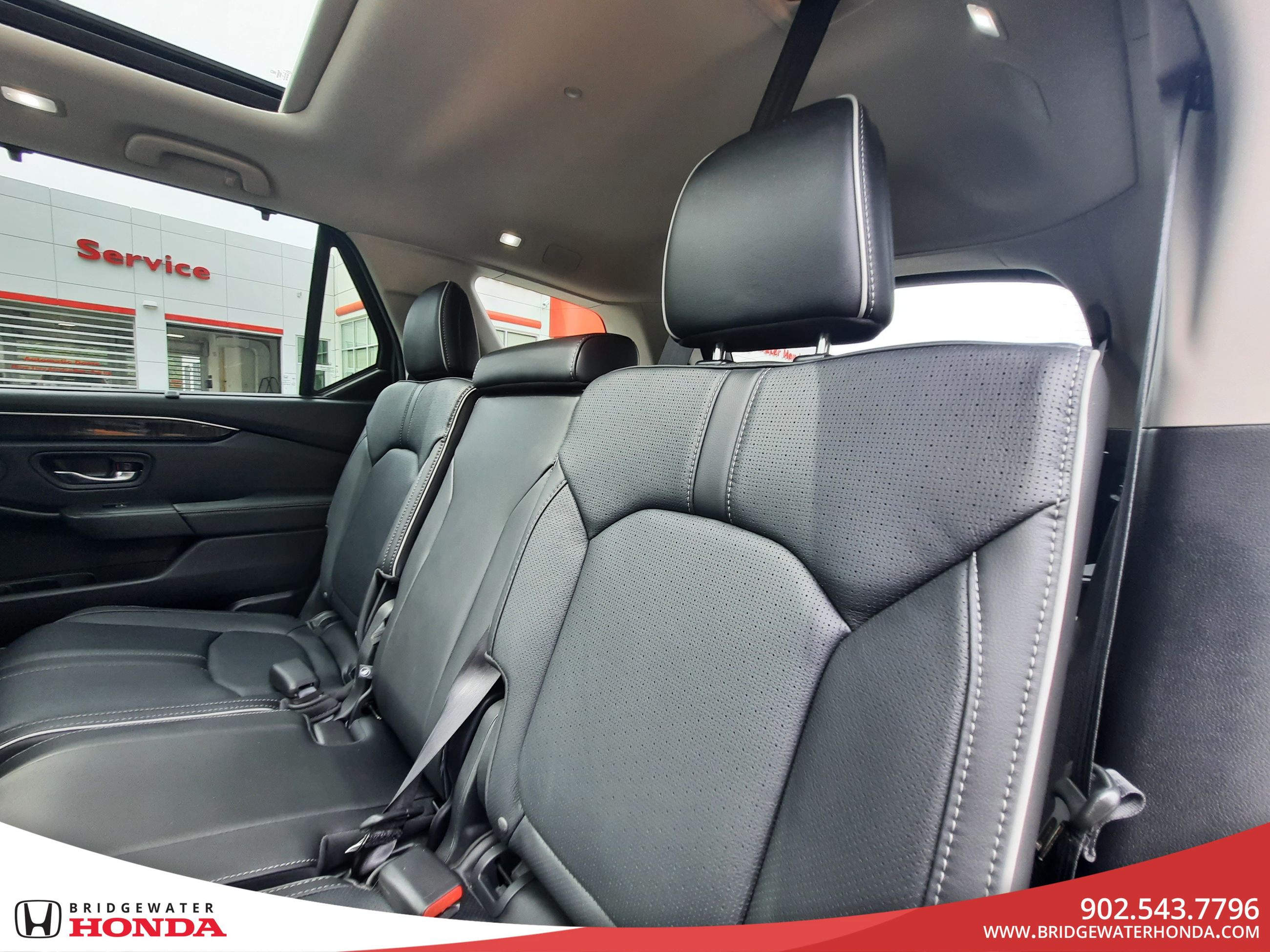 2025 Honda Pilot Touring-27