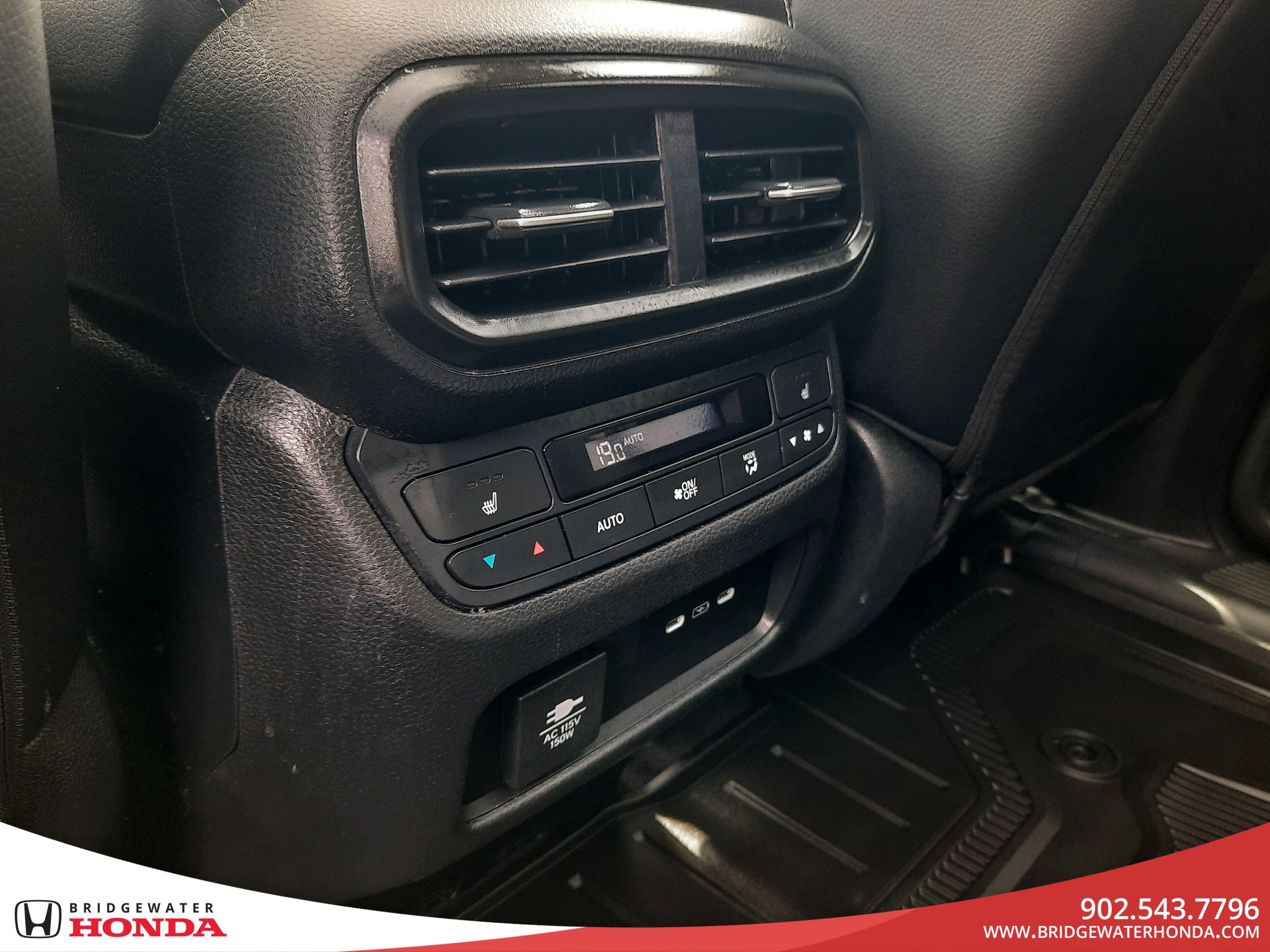 2025 Honda Pilot Touring-30